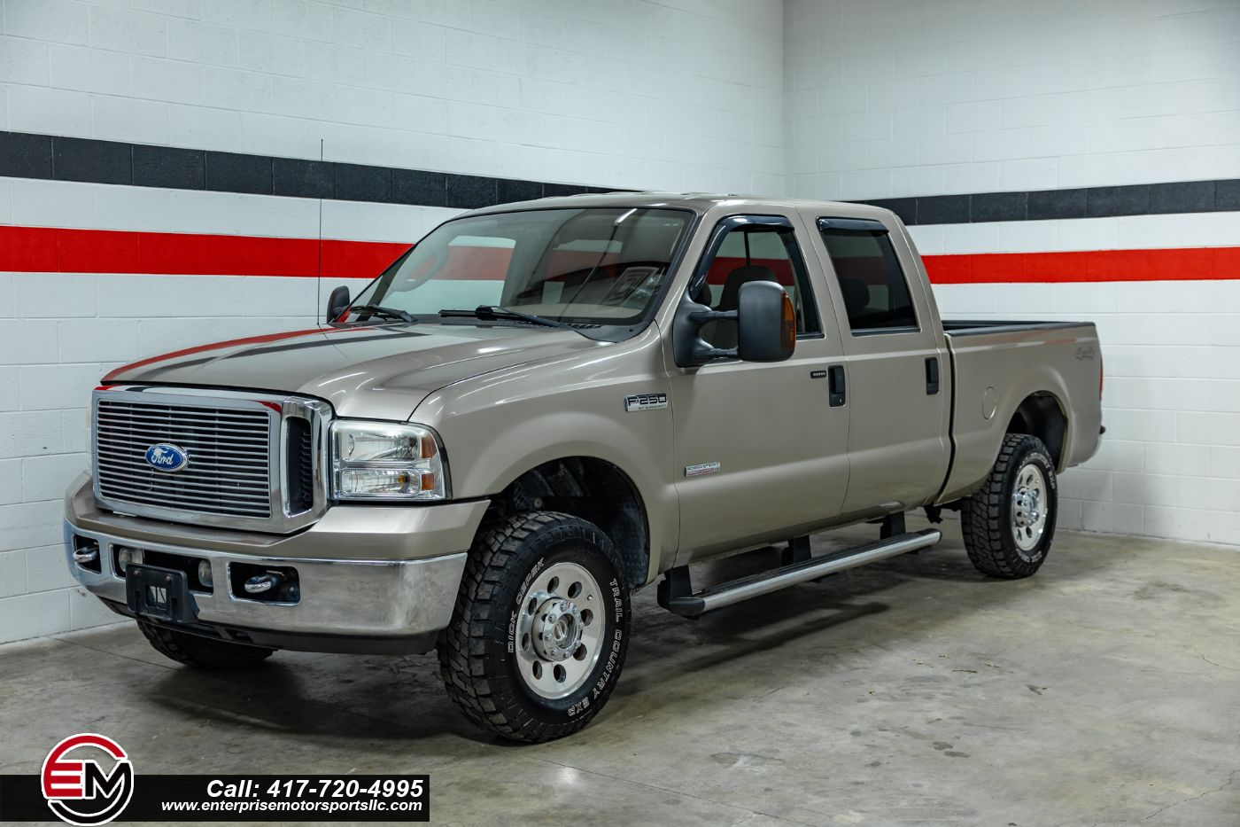 2005-ford-f250-super-duty-xl-01