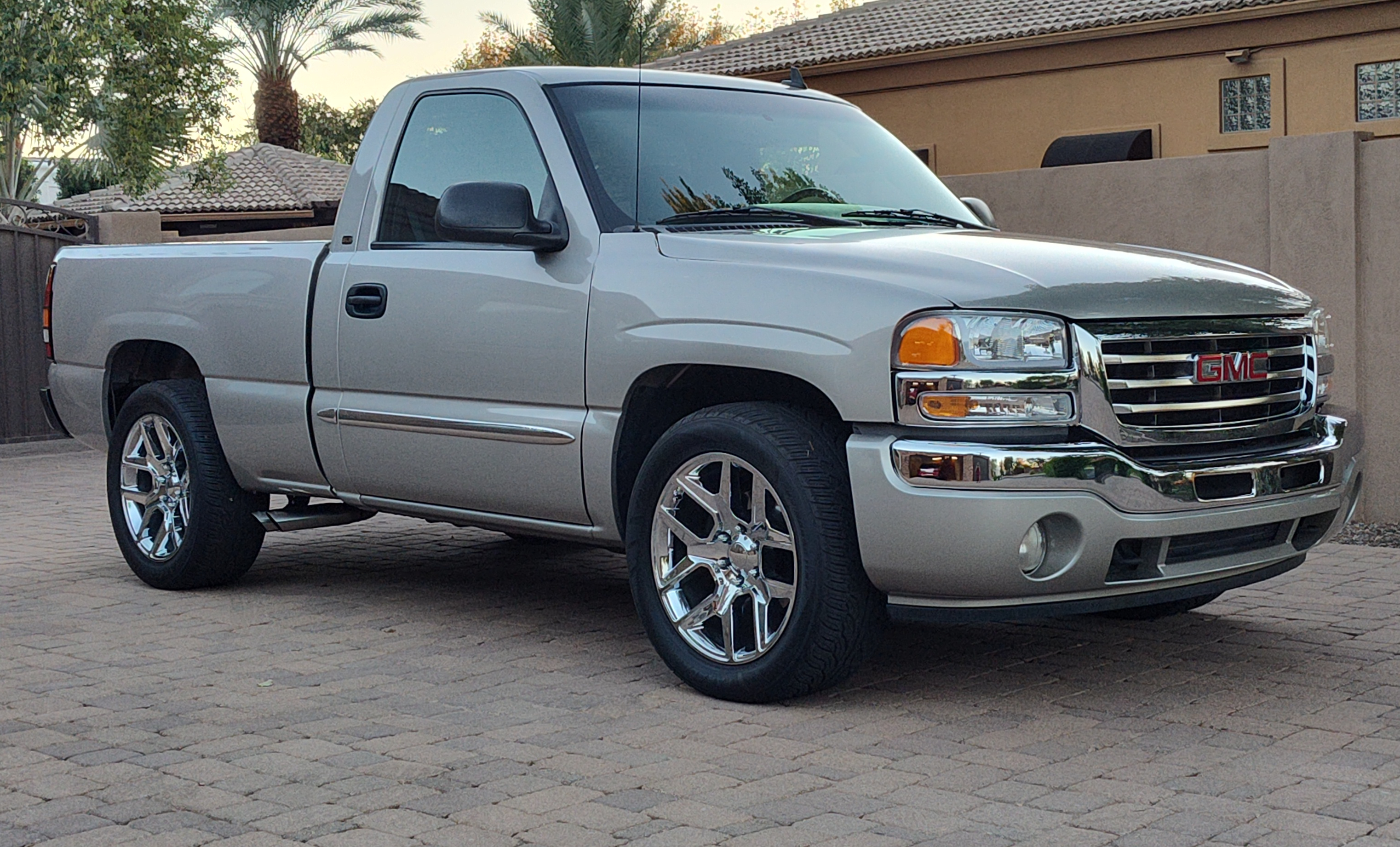 2006-gmc-sierra-for-sale-02