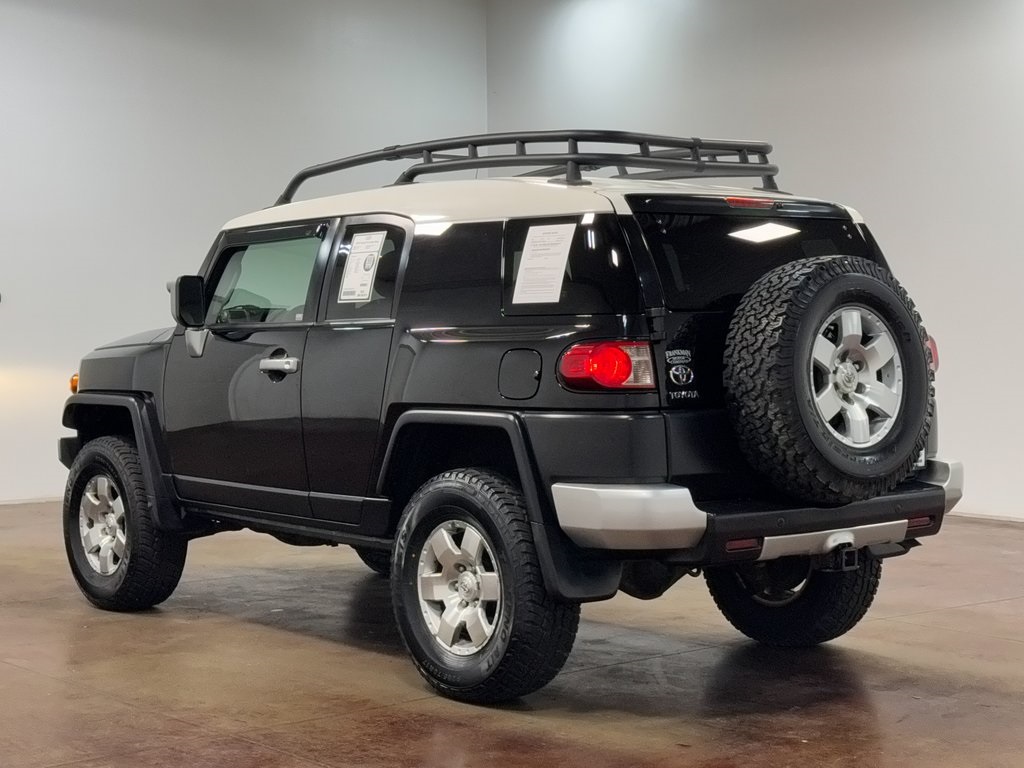 2007-toyota-fjcruiser-base-03