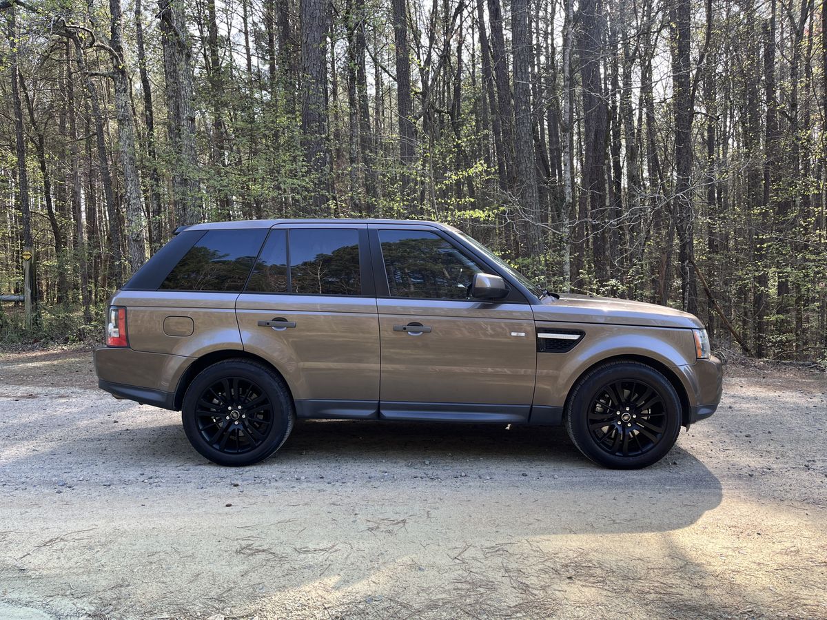 2010-land-rover-range-rover-sport-for-sale-05