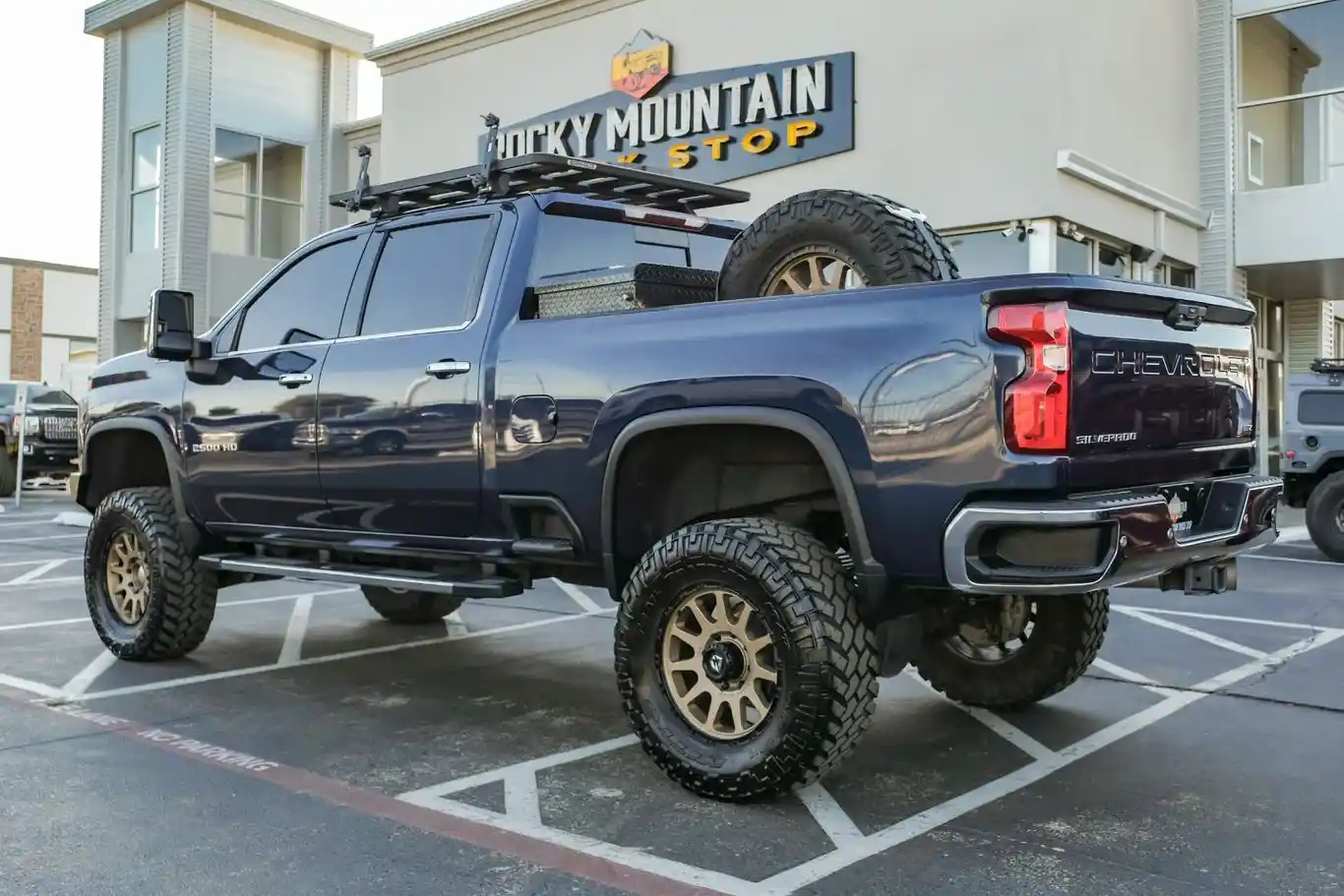 2020-chevrolet-silverado-2500hd-ltz-plus-for-sale-austin-tx-10