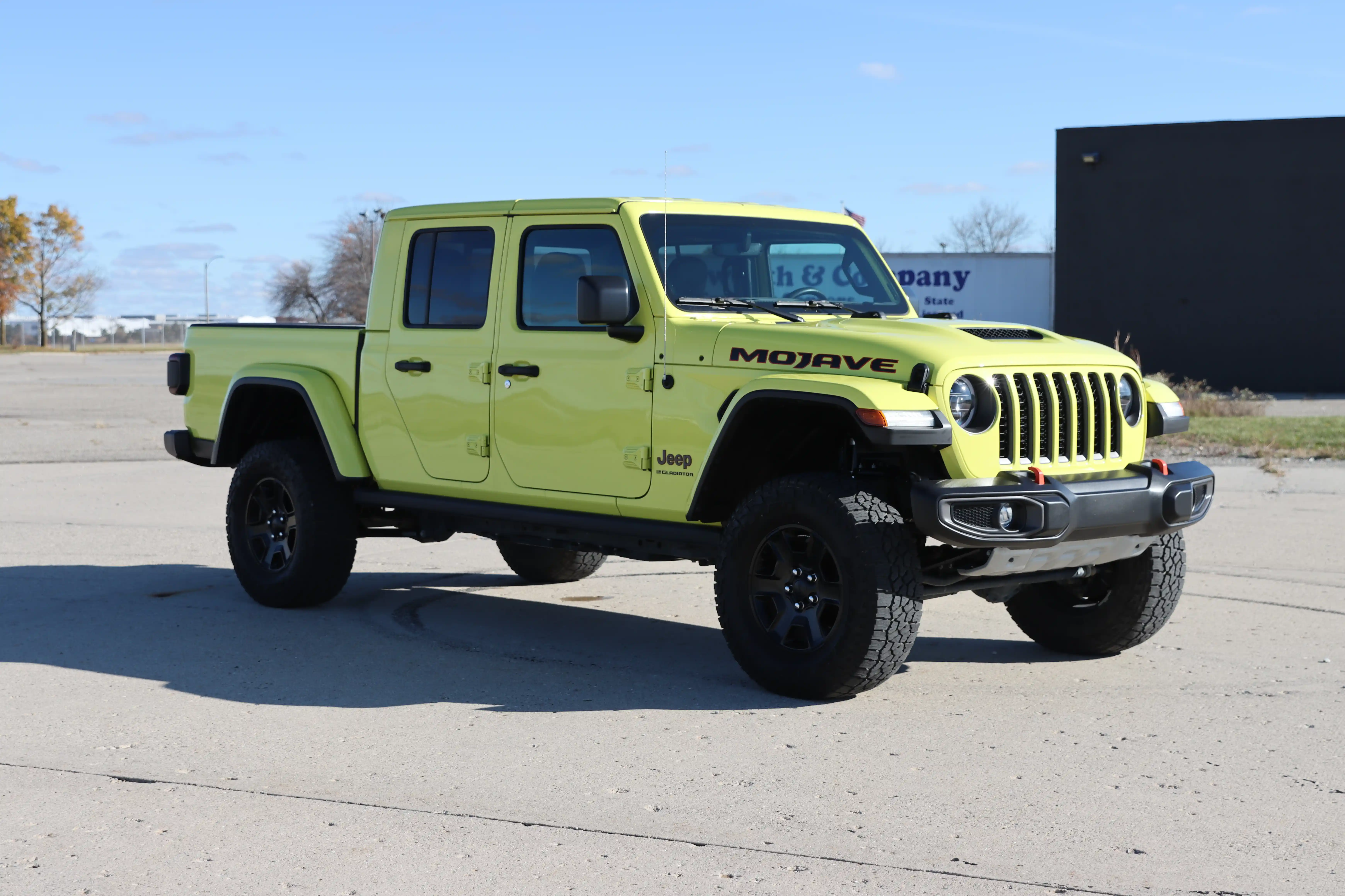 2023-jeep-gladiator-mojave-for-sale-02