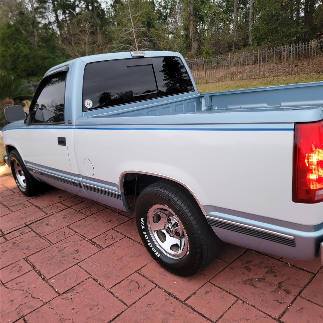 89ChevySilverado_125k_for-sale-07