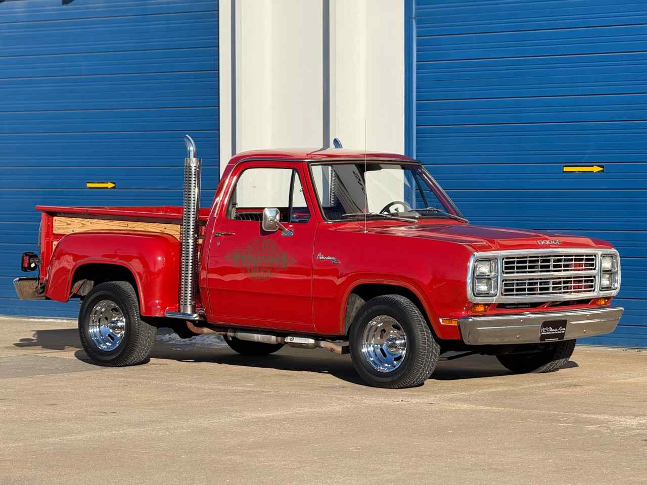 Used-1979-Dodge-Lil-Red-Truck-Express-for-sale-in-Lenexa-KS-66219-12