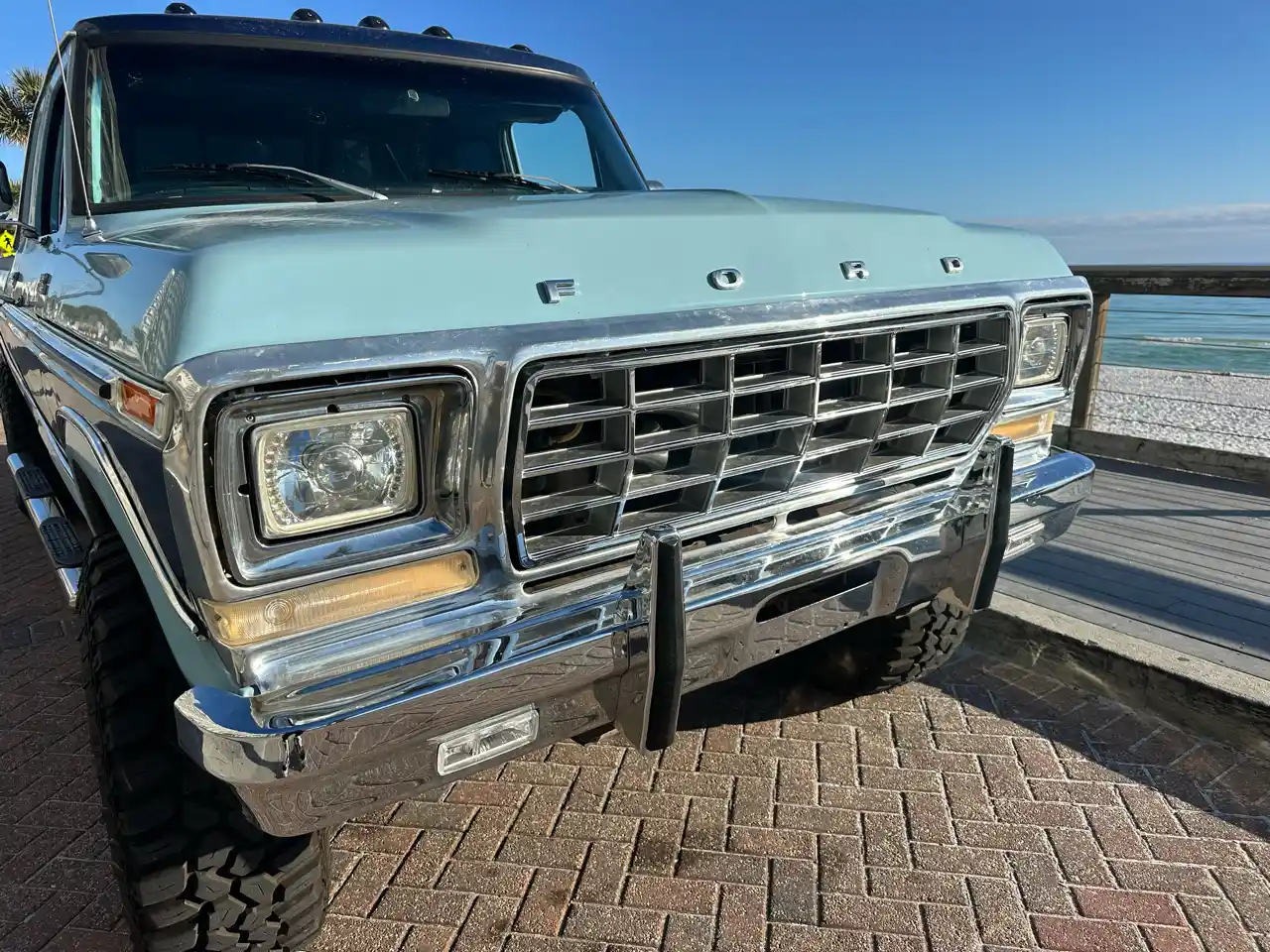 Used-1979-Ford-F150-4WD-SuperCab-163-XL-for-sale-in-Santa-Rosa-Beach-FL-32459-02