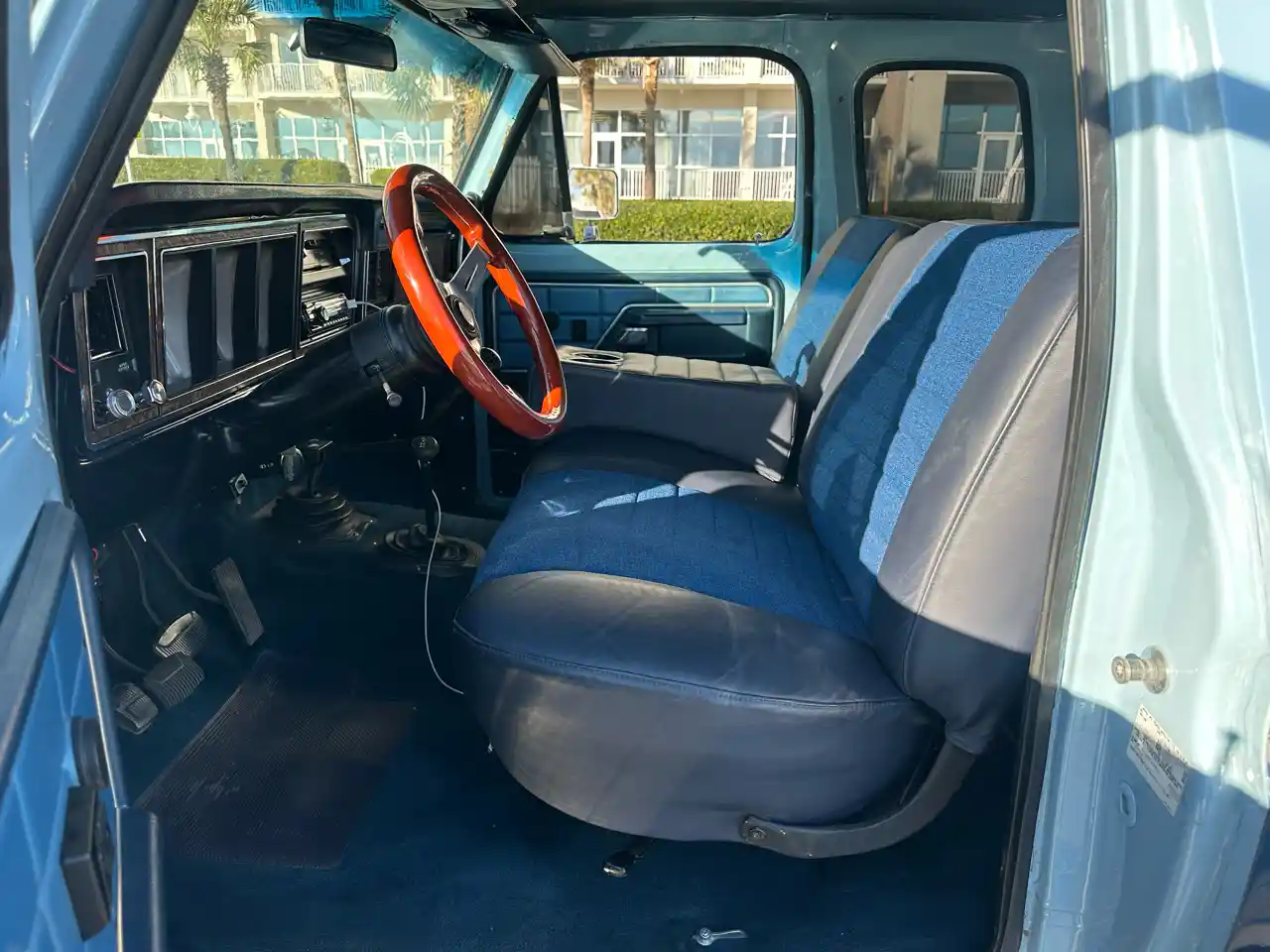 Used-1979-Ford-F150-4WD-SuperCab-163-XL-for-sale-in-Santa-Rosa-Beach-FL-32459-12