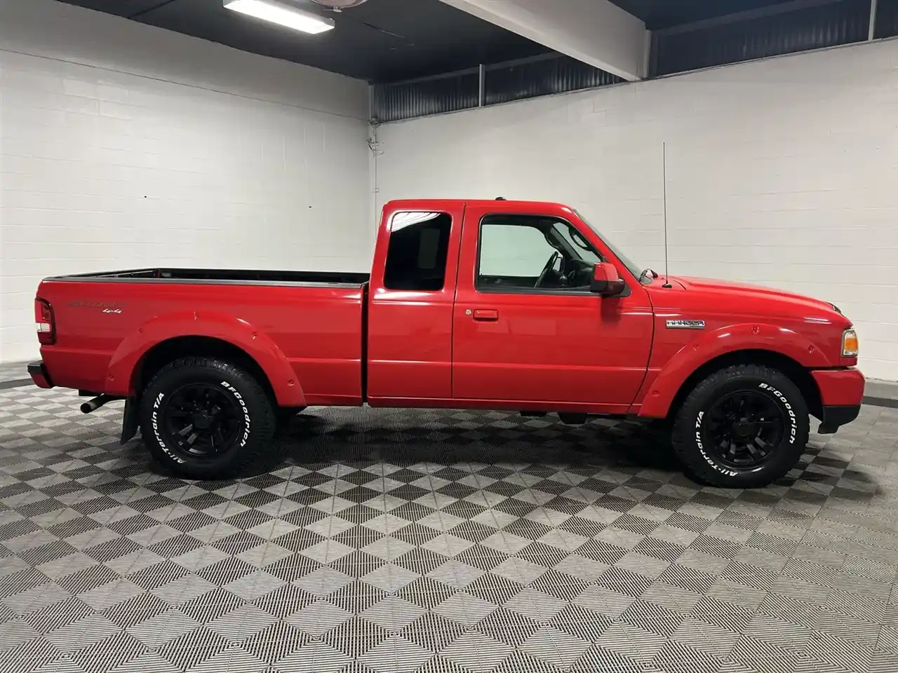 Used-2010-Ford-Ranger-XLT-SuperCab-4Door-4WD-for-sale-in-Kent-WA-98032-for-sale-05