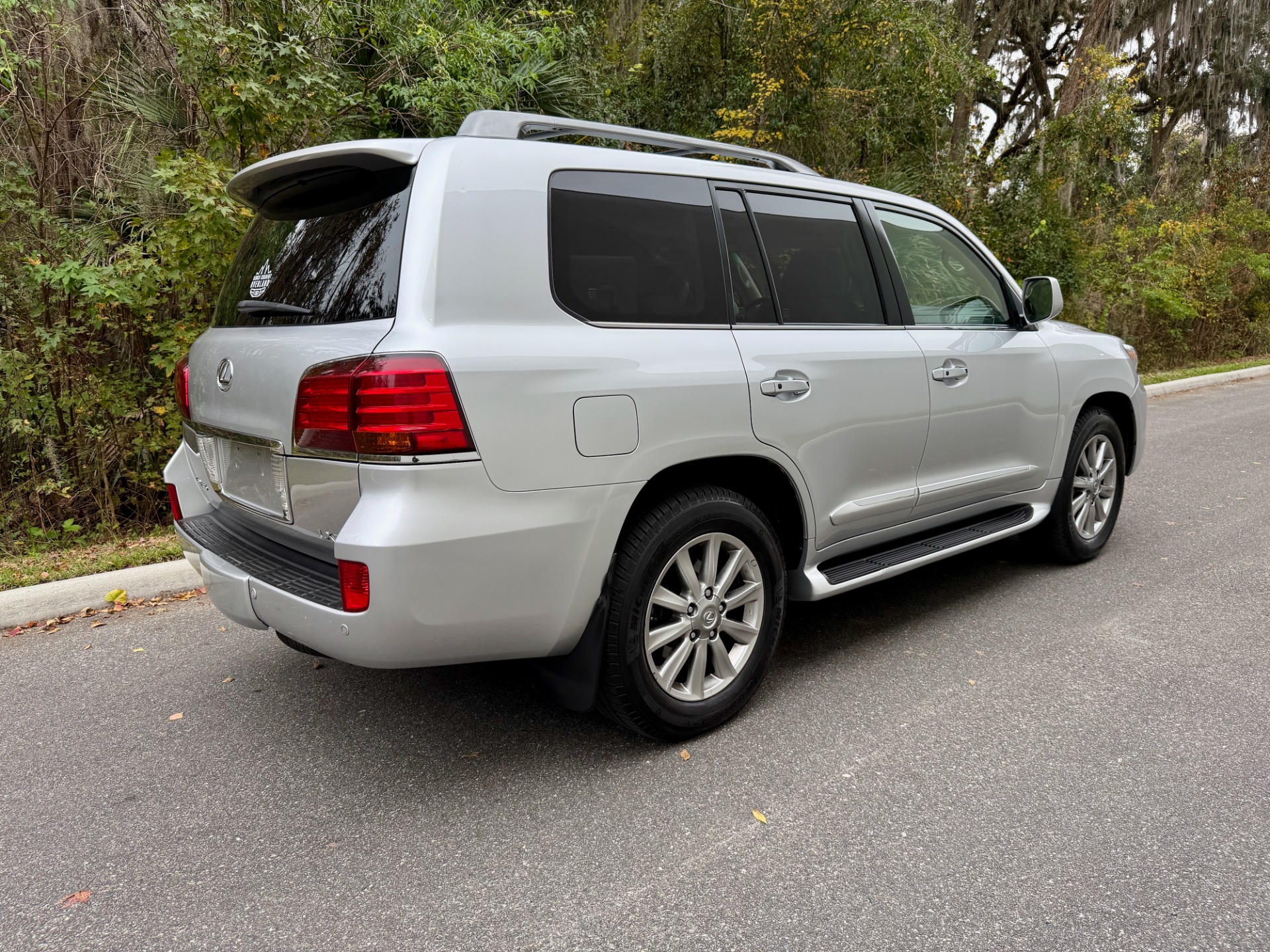 Used-2010-Lexus-LX-570-MERCURY-SILVER-BEAUTIFUL!-1735326717