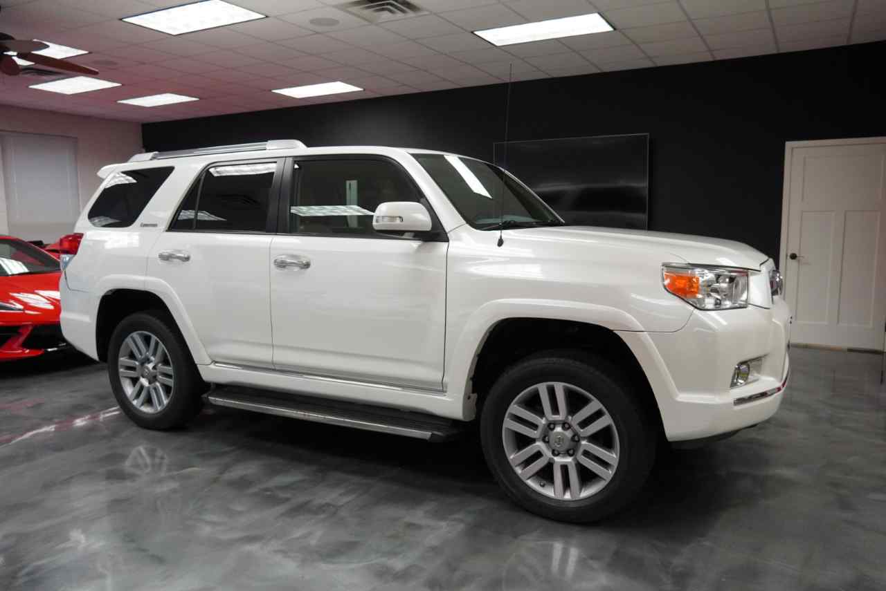 Used-2010-Toyota-4Runner-4WD-V6-Limited-for-sale-in-Waterloo-IA-50701-02