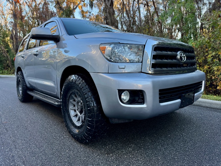 Used-2011-Toyota-Sequoia-4x4-lined-Leather-Excellent-1736995019