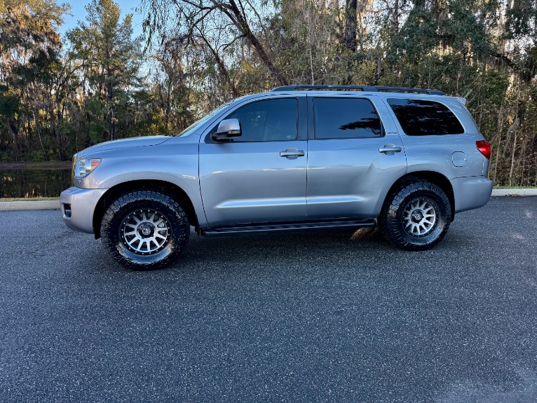 Used-2011-Toyota-Sequoia-4x4-lined-Leather-Excellent-1736995048 (4)