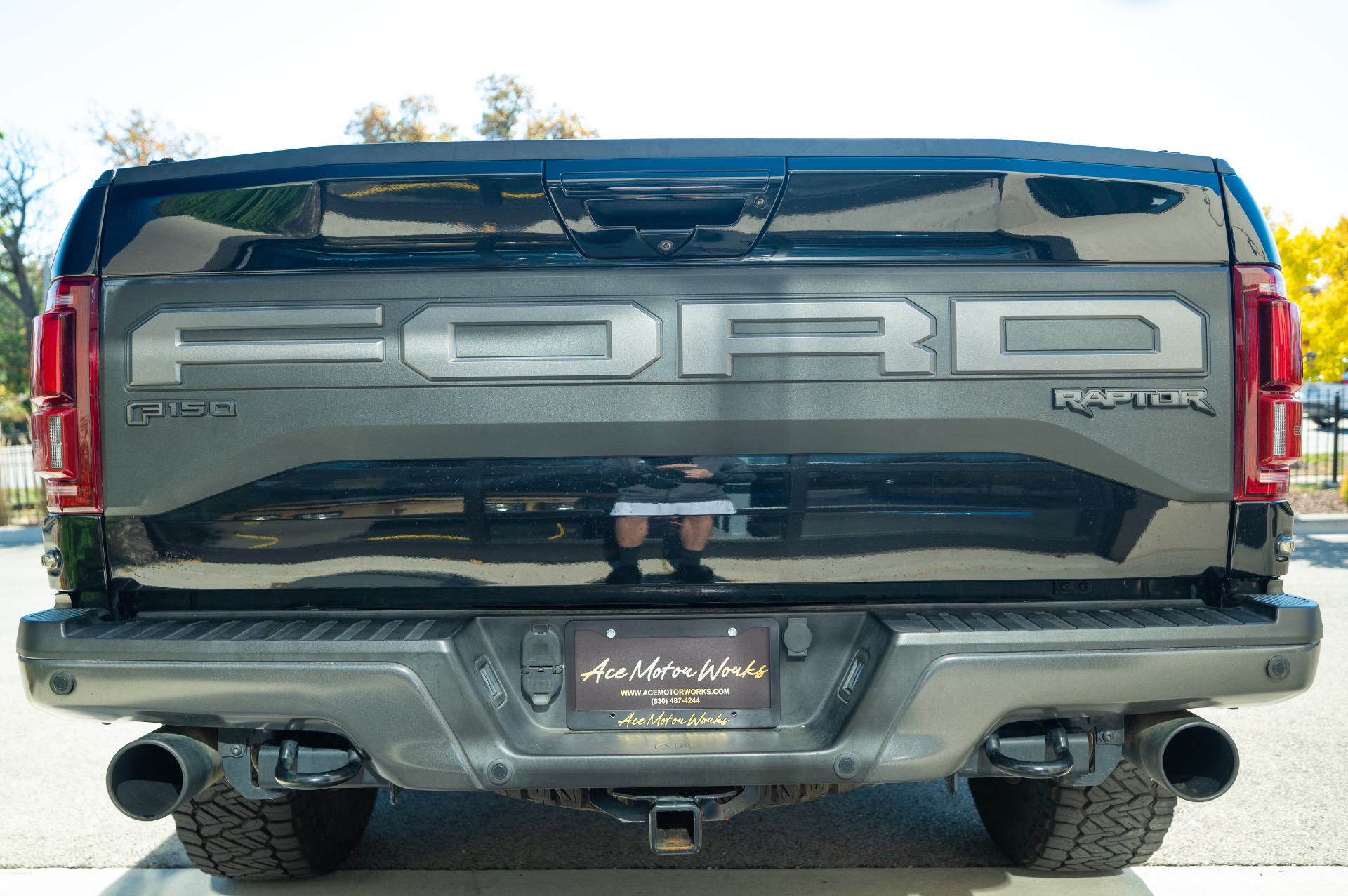 Used-2019-Ford-F-150-Raptor-1729801447