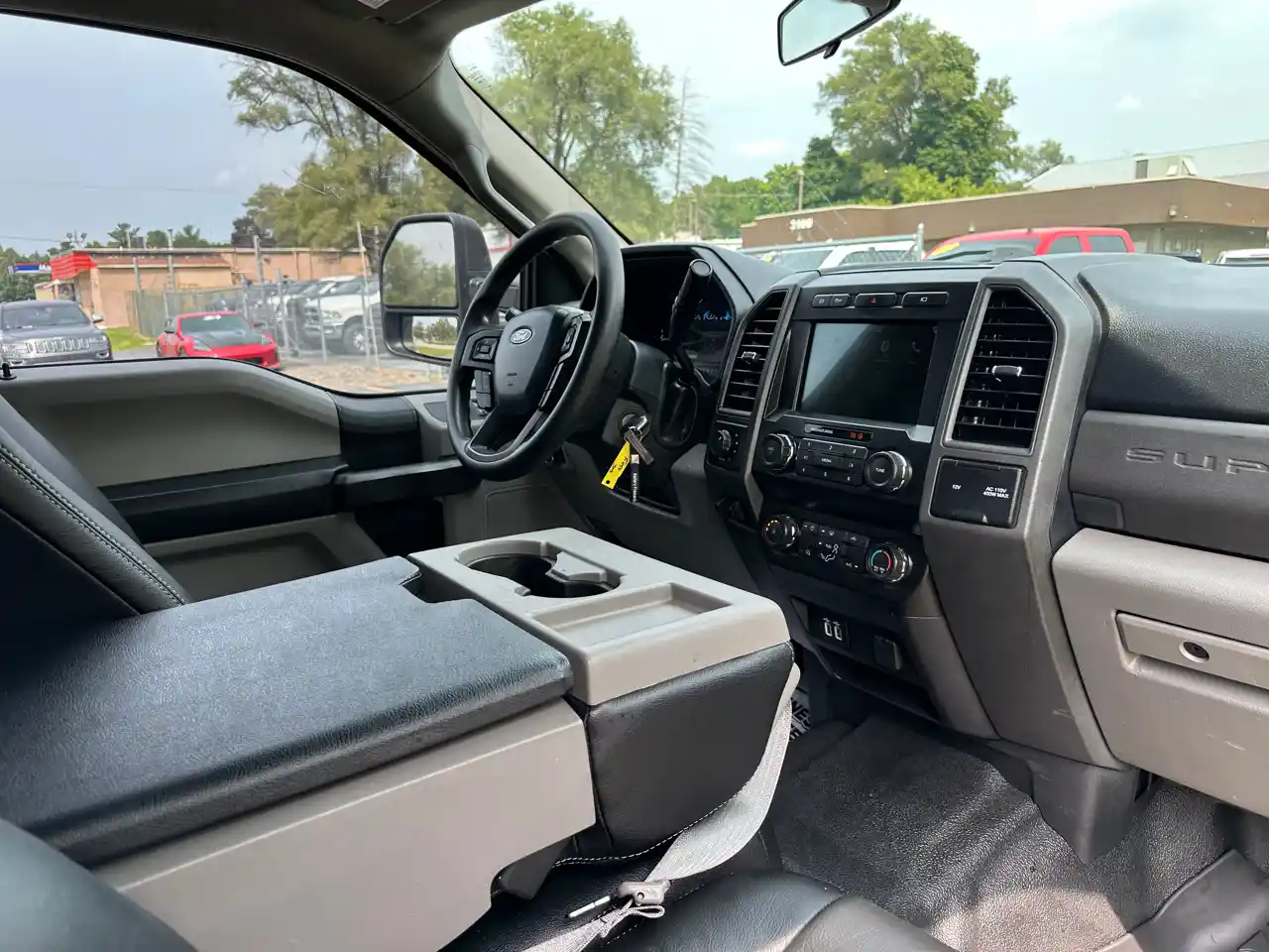 Used-2019-Ford-F450-SD-Crew-Cab-4WD-DRW-for-sale-in-Flint-MI-15