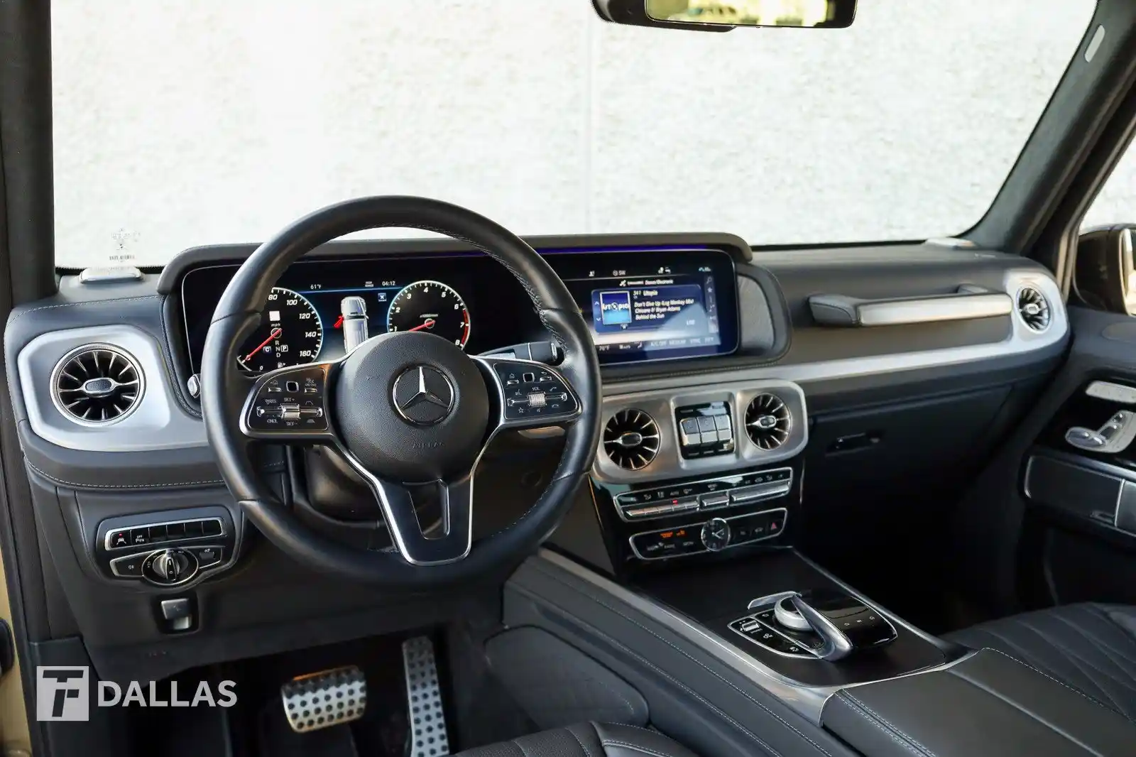 Used-2022-MercedesBenz-GClass-G-550-G-Professional-Edition-for-sale-in-Dallas-TX-75244-26