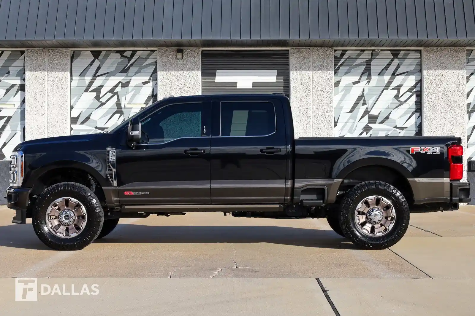 Used-2024-Ford-F250-SD-King-Ranch-for-sale-in-Dallas-TX-75244-for-sale-12