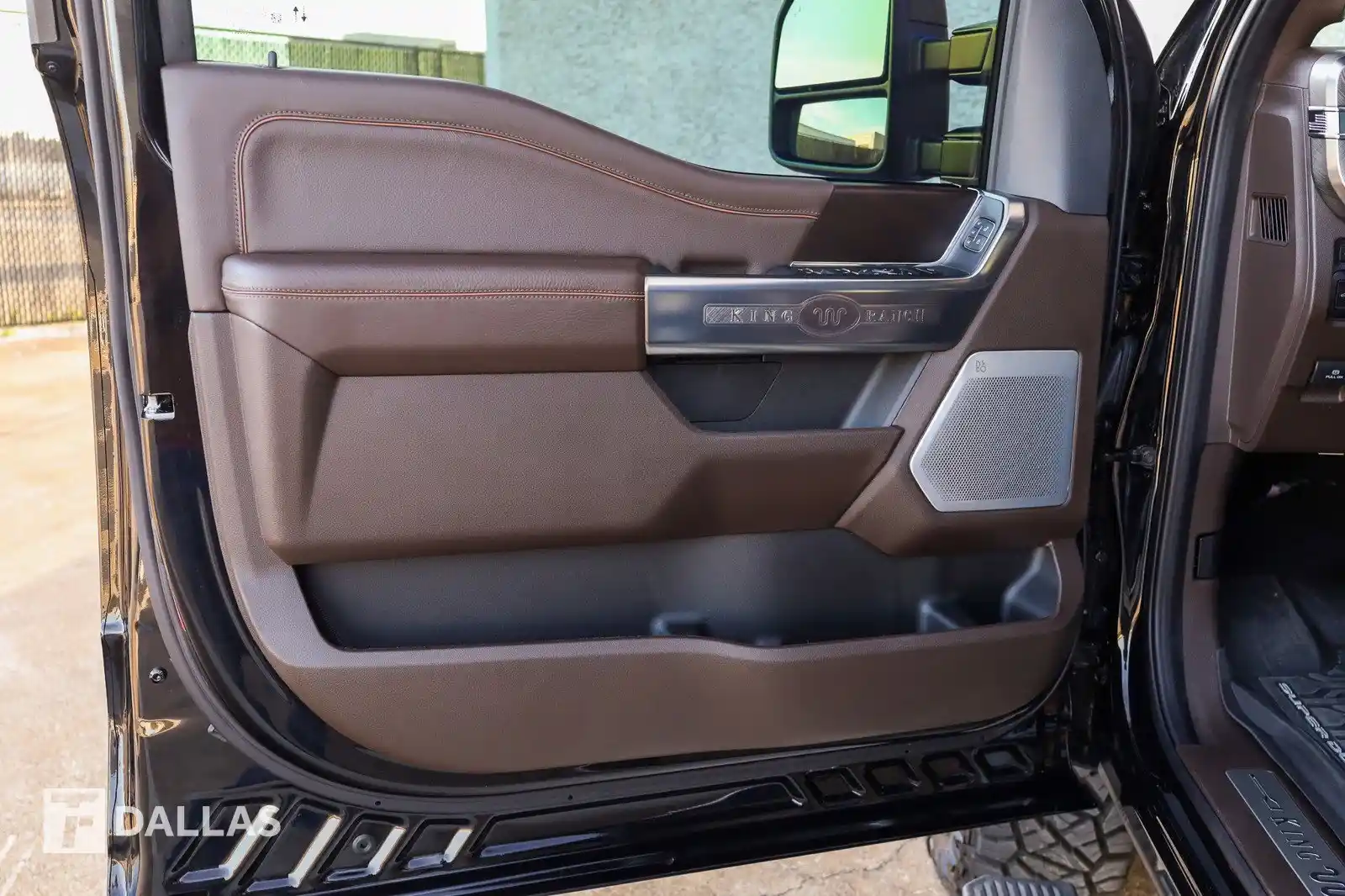 Used-2024-Ford-F250-SD-King-Ranch-for-sale-in-Dallas-TX-75244-for-sale-26