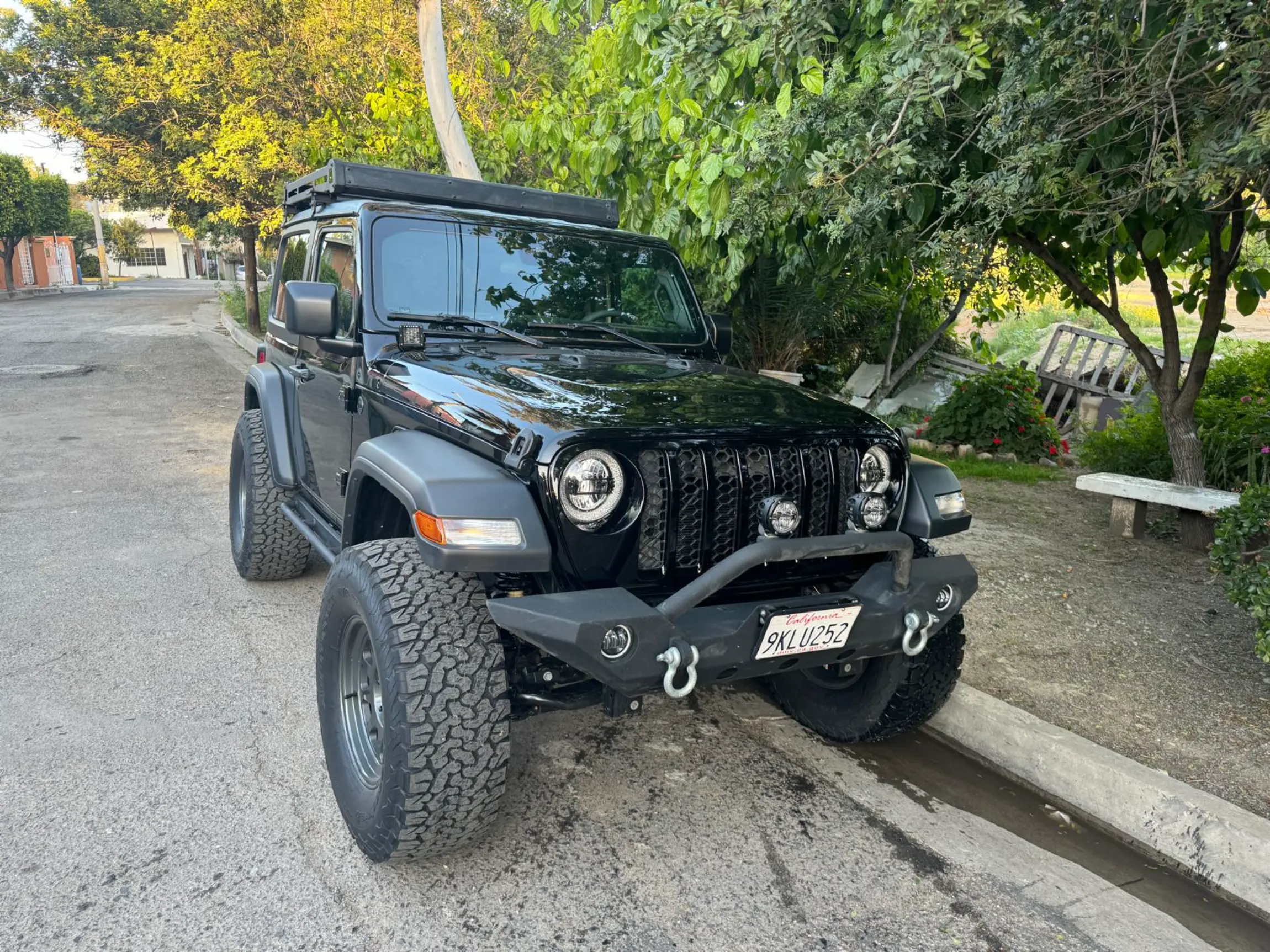 modified-2024-jeep-wrangler-jl-for-sale-05