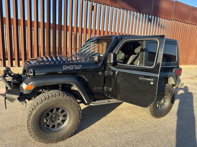 modified-2024-jeep-wrangler-jl-for-sale-114