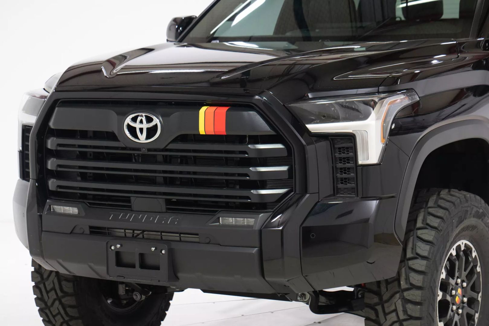 modified-2025-toyota-tundra-platinum-houston-tx-for-sale-10