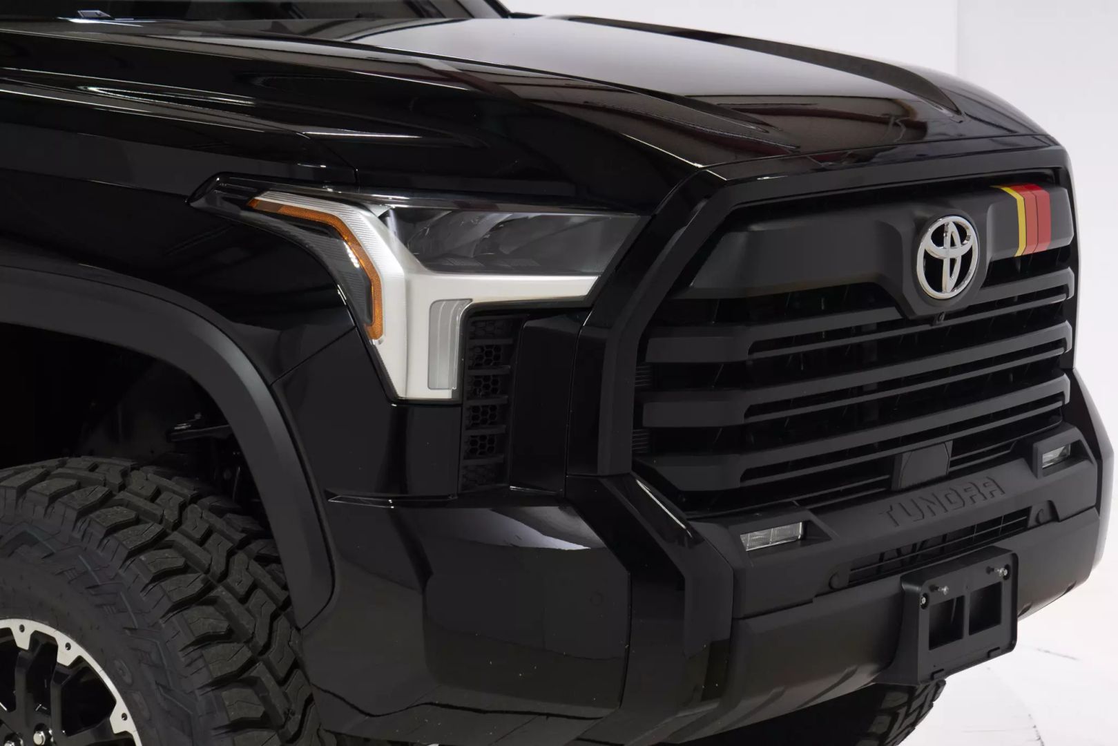 modified-2025-toyota-tundra-platinum-houston-tx-for-sale-12