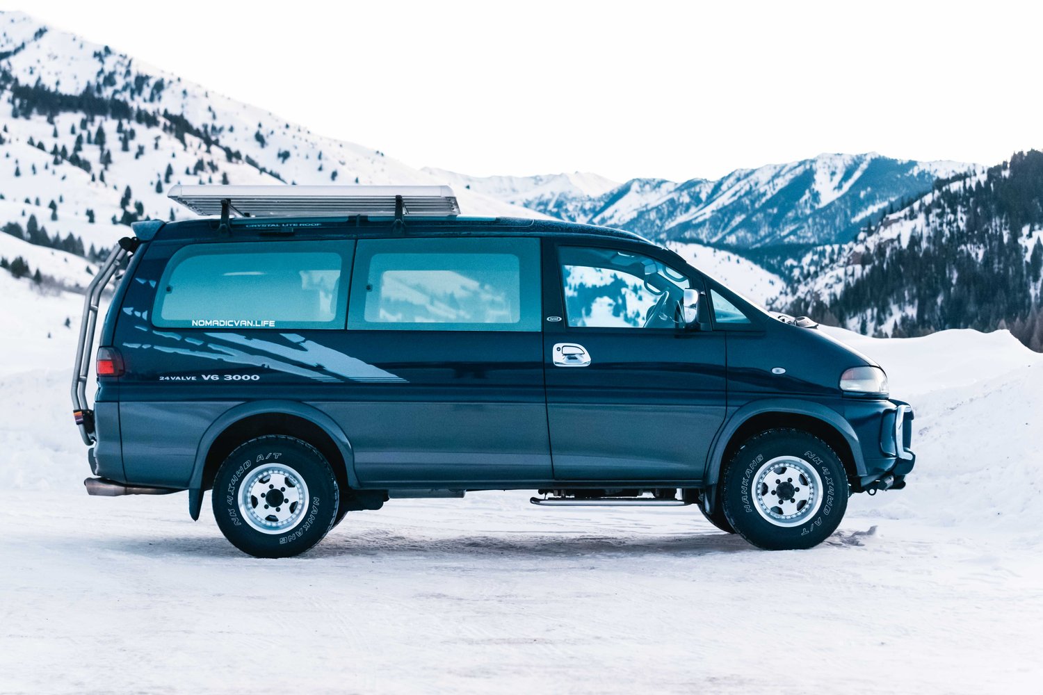 nomadic-van-delica-for-sale-stingray-02