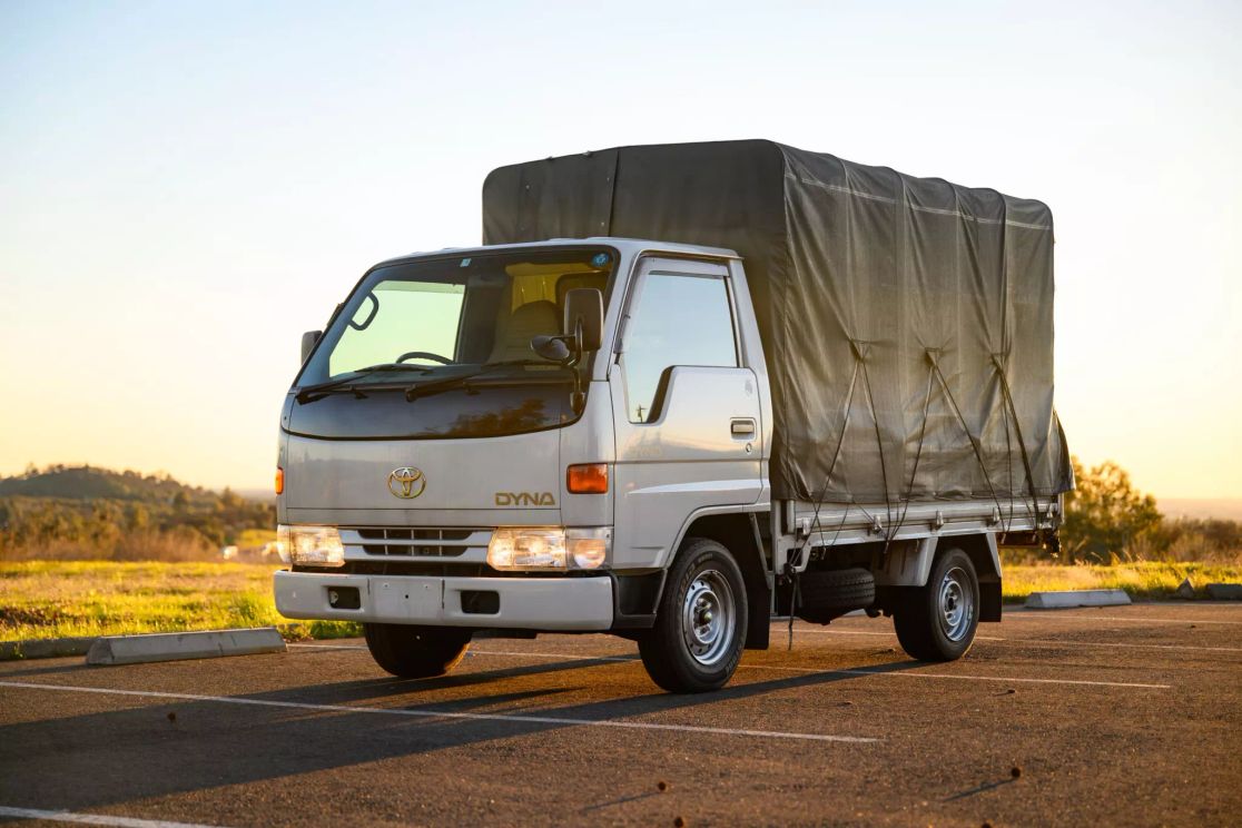 toyota-dyna-truck-for-sale-09