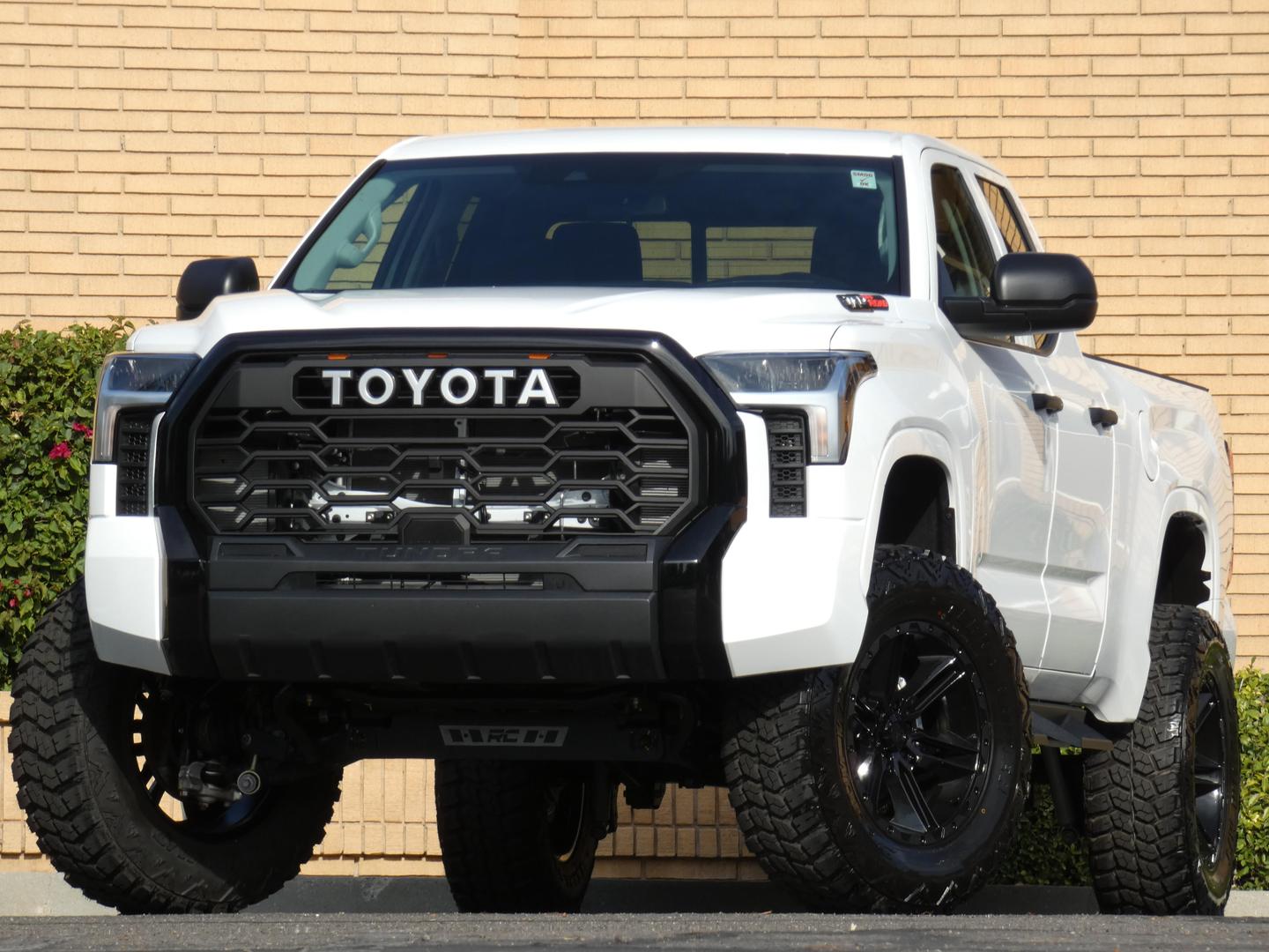 toyota-tundra-double-cab-for-sale-nash-01