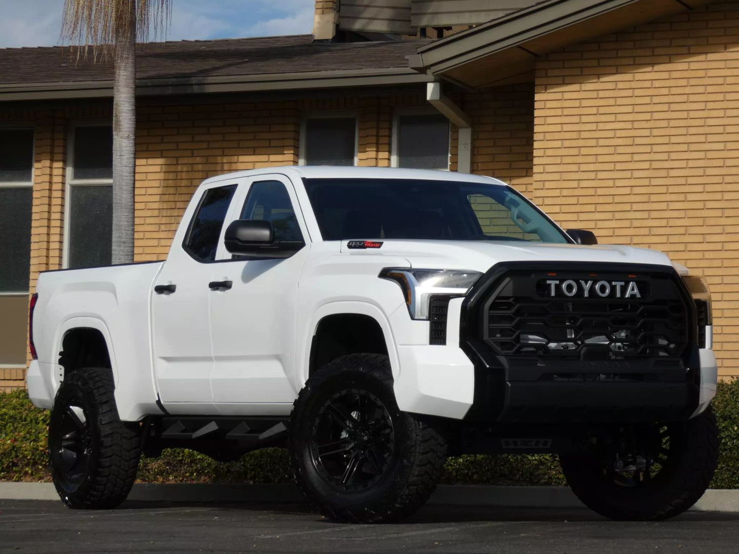 toyota-tundra-double-cab-for-sale-nash-04