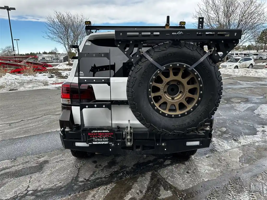 used-2017-toyota-land-cruiser-base-4wd-4d-sport-utility-jtmcy7aj6h4049181-for-sale-06