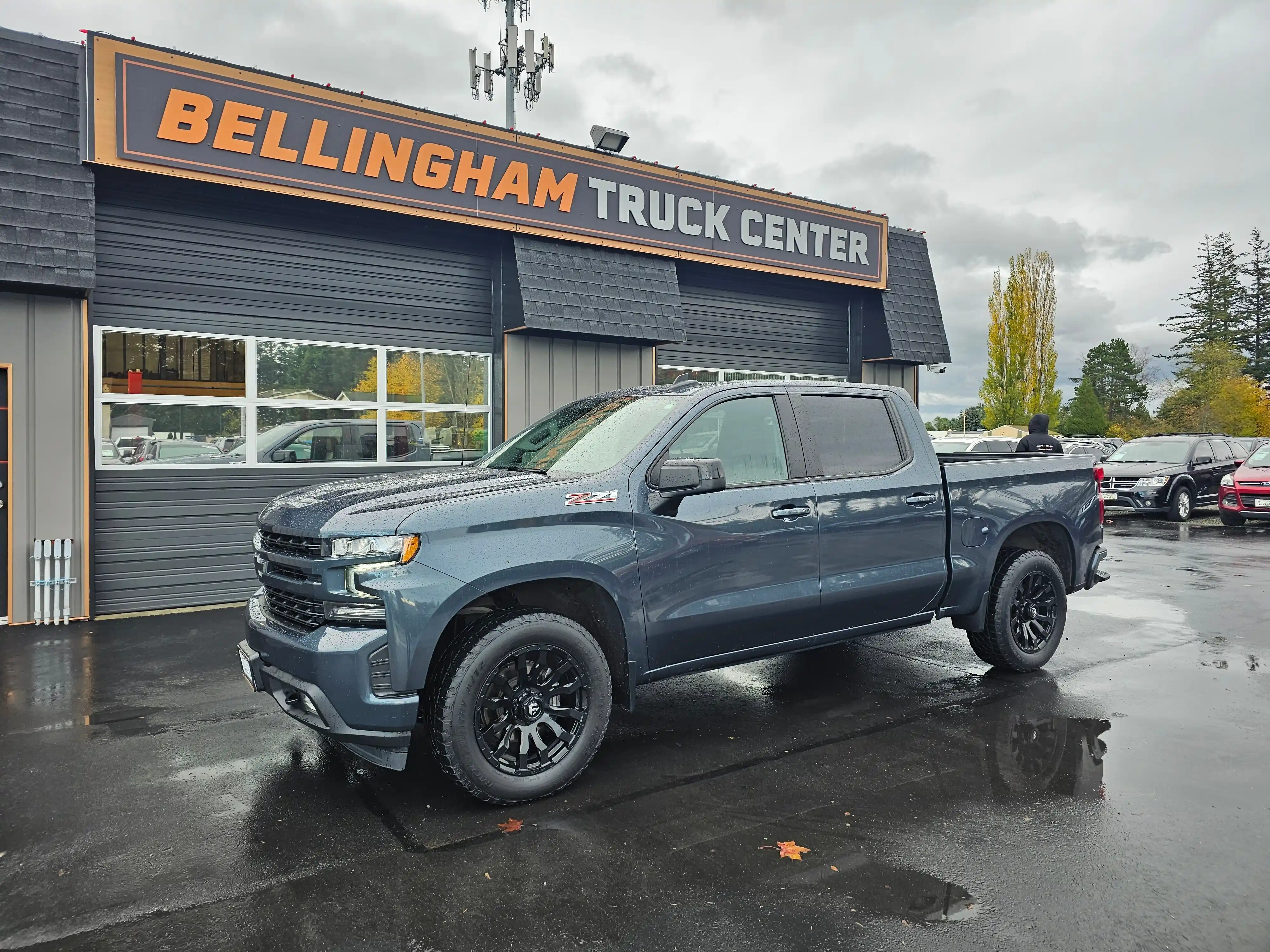 used-2021-chevrolet-silverado-1500-rst-lynden-wa-for-sale-01