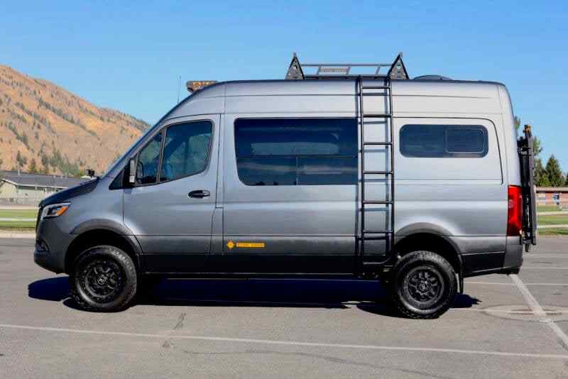 used-2021-mercedes-benz-sprinter-hailey-id-for-sale-05