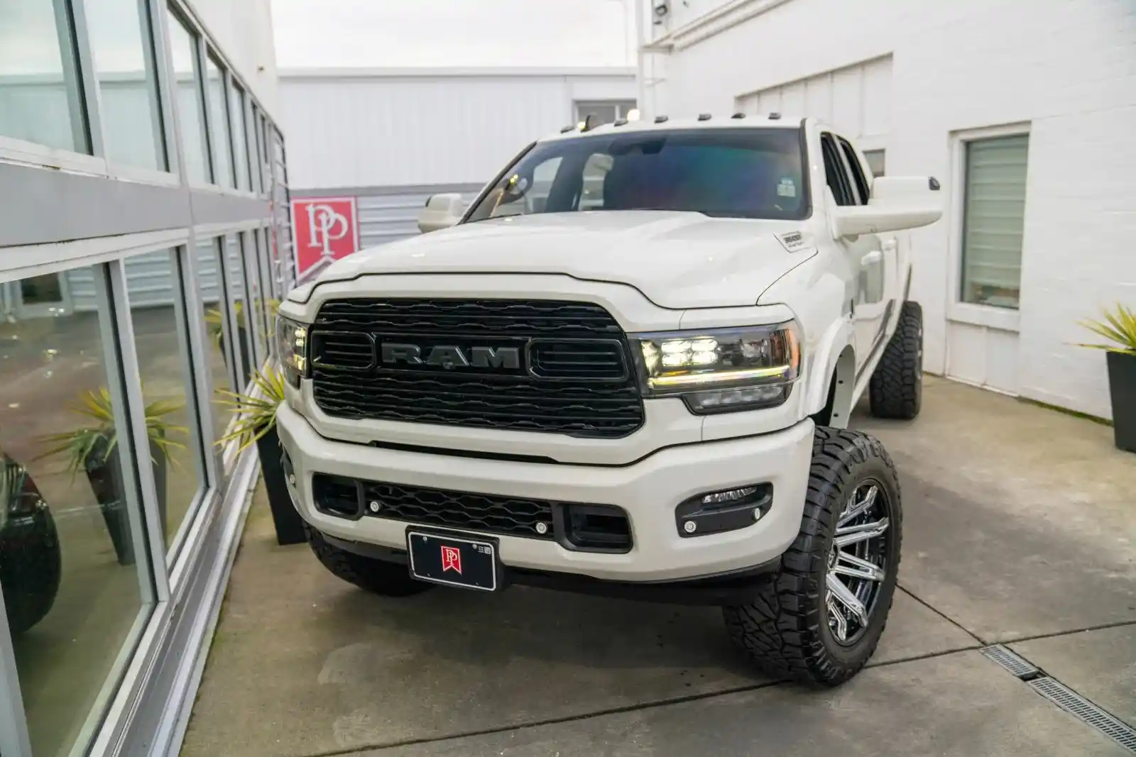 used-Bellevue-2022-RAM-3500-Limited-3C63R3PL6NG140794-for-sale-02