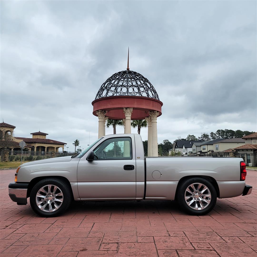 05Chevy1500swb_66k_for-sale-06