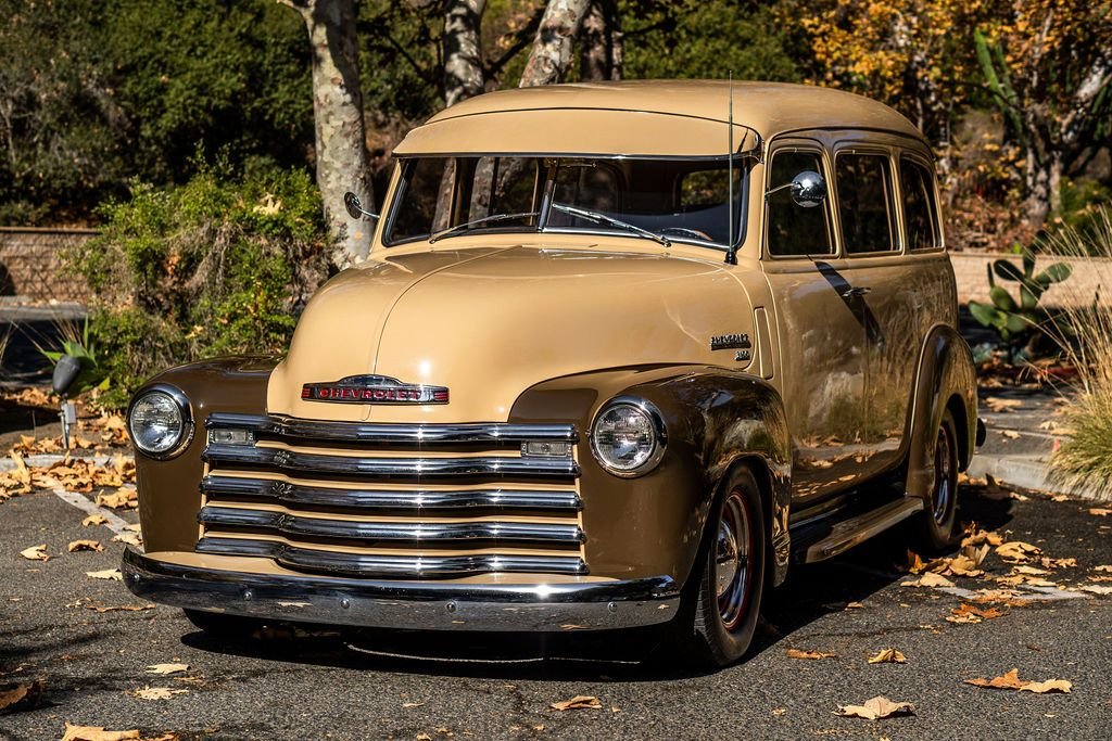 1949-chevrolet-suburban-for-sale-laguna-beach-ca-04