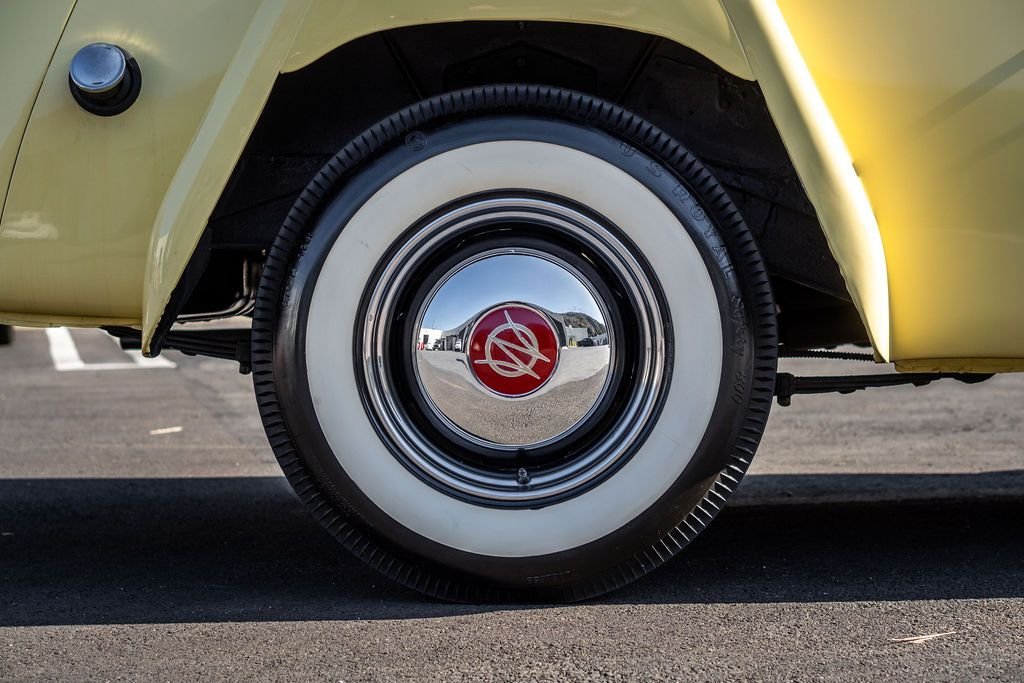 1950-willys-jeepster-for-sale-laguna-beach-ca-18