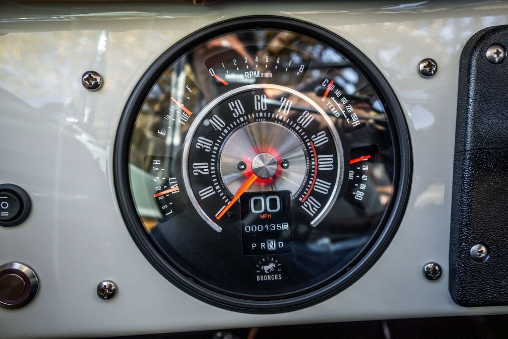 1969-ford-bronco-vintage-for-sale-laguna-beach-ca-38