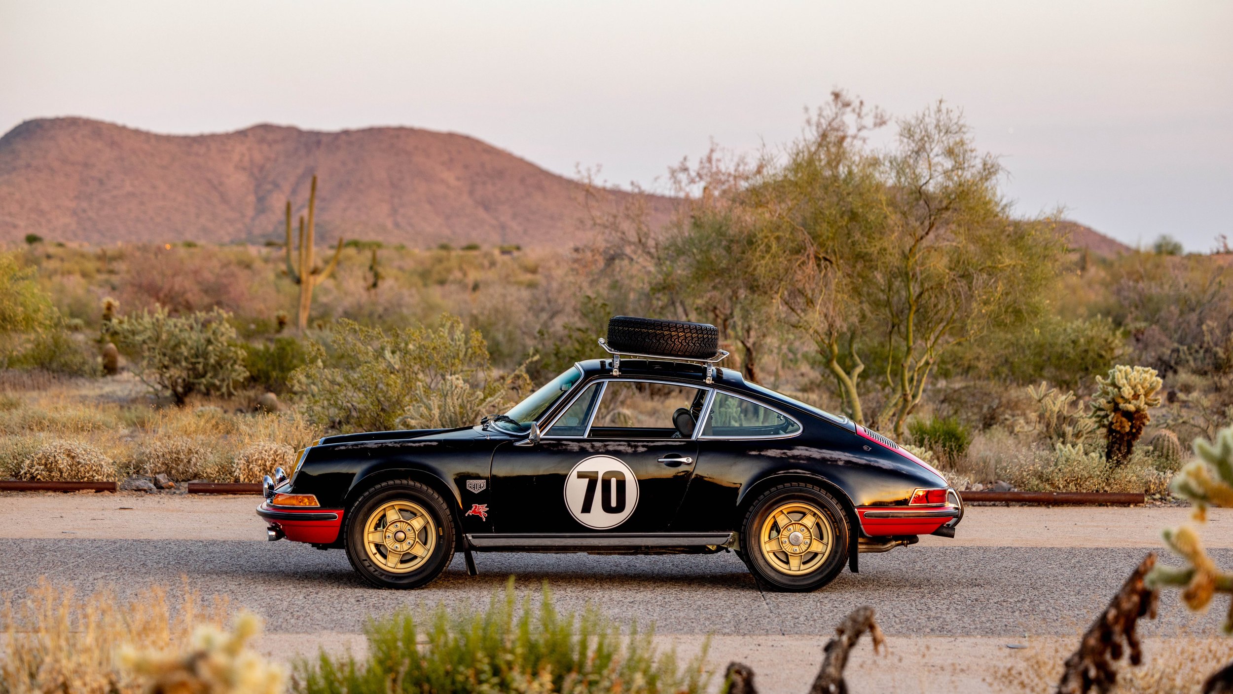 1970-porsche-911-safari-for-sale-04