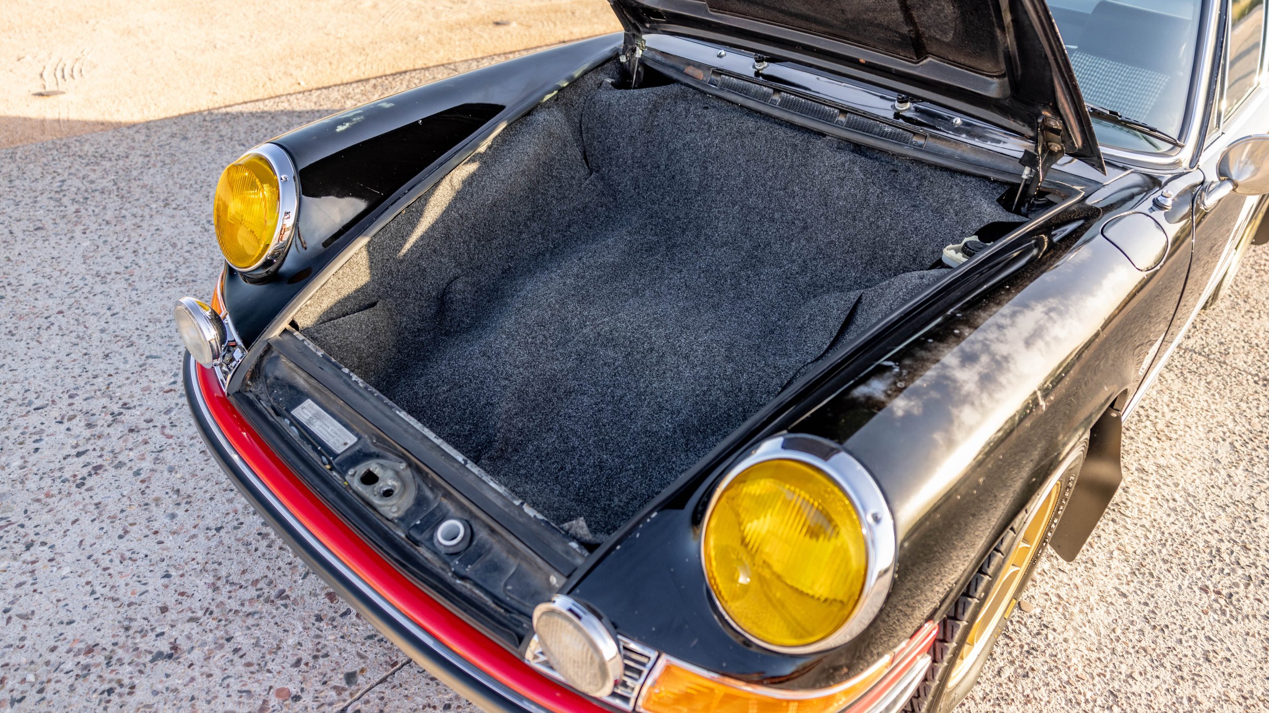 1970-porsche-911-safari-for-sale-19