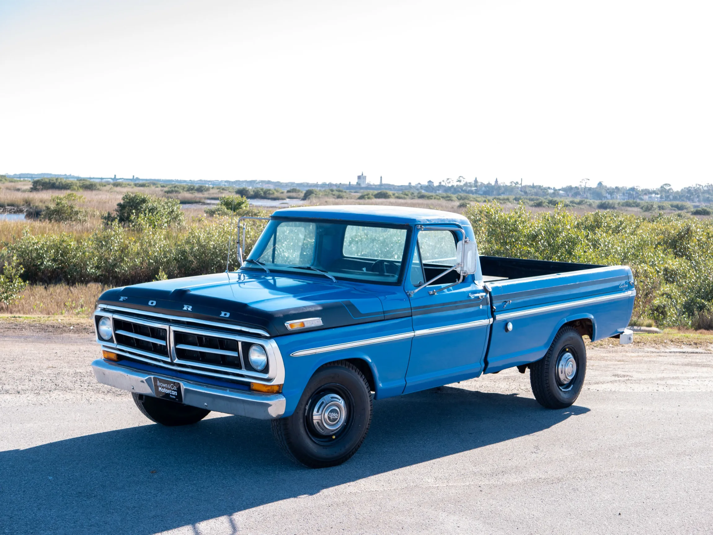 1972-Ford-F-250-for-sale-brown-co-motorcars-05