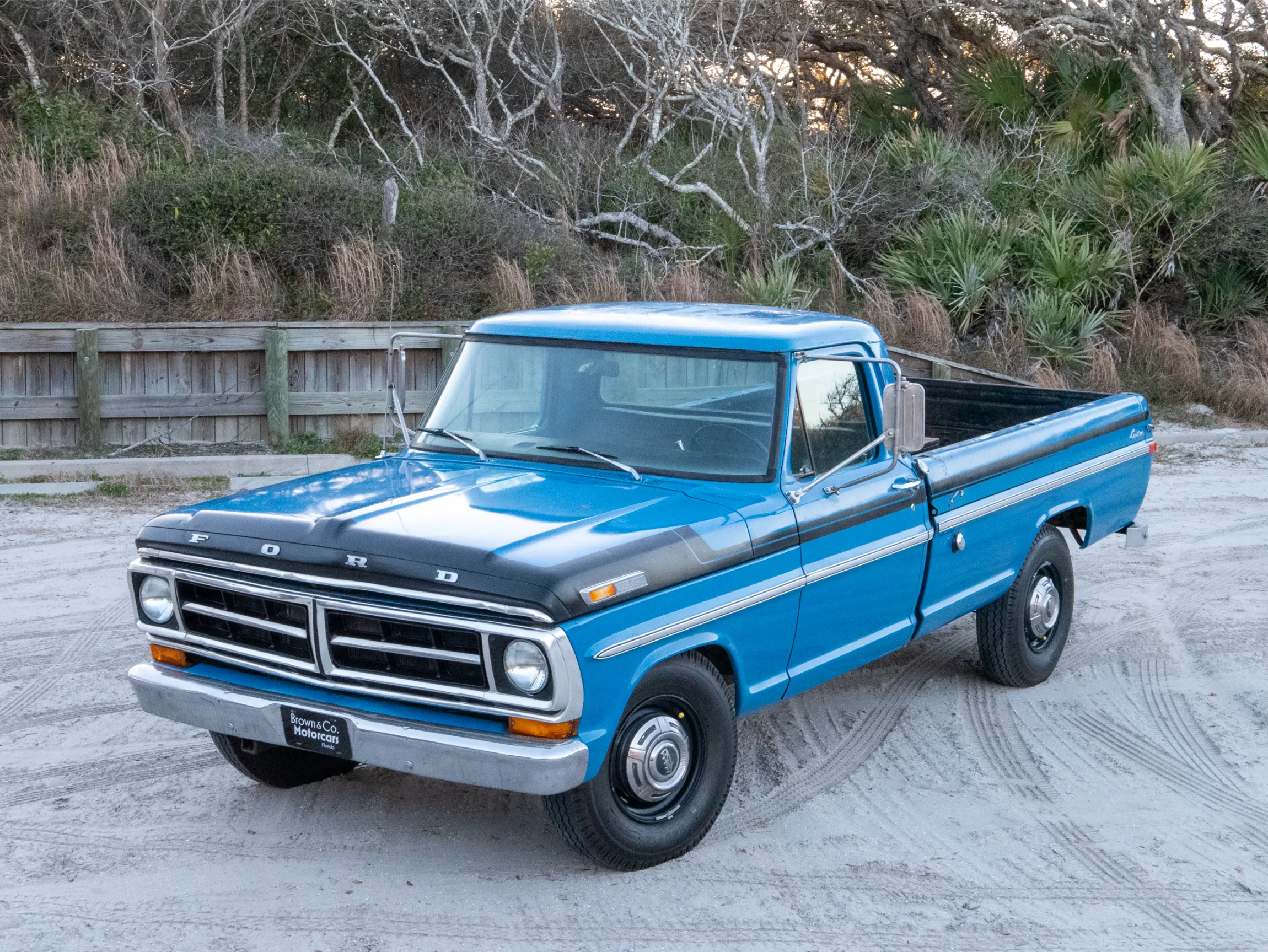 1972-Ford-F-250-for-sale-brown-co-motorcars-08