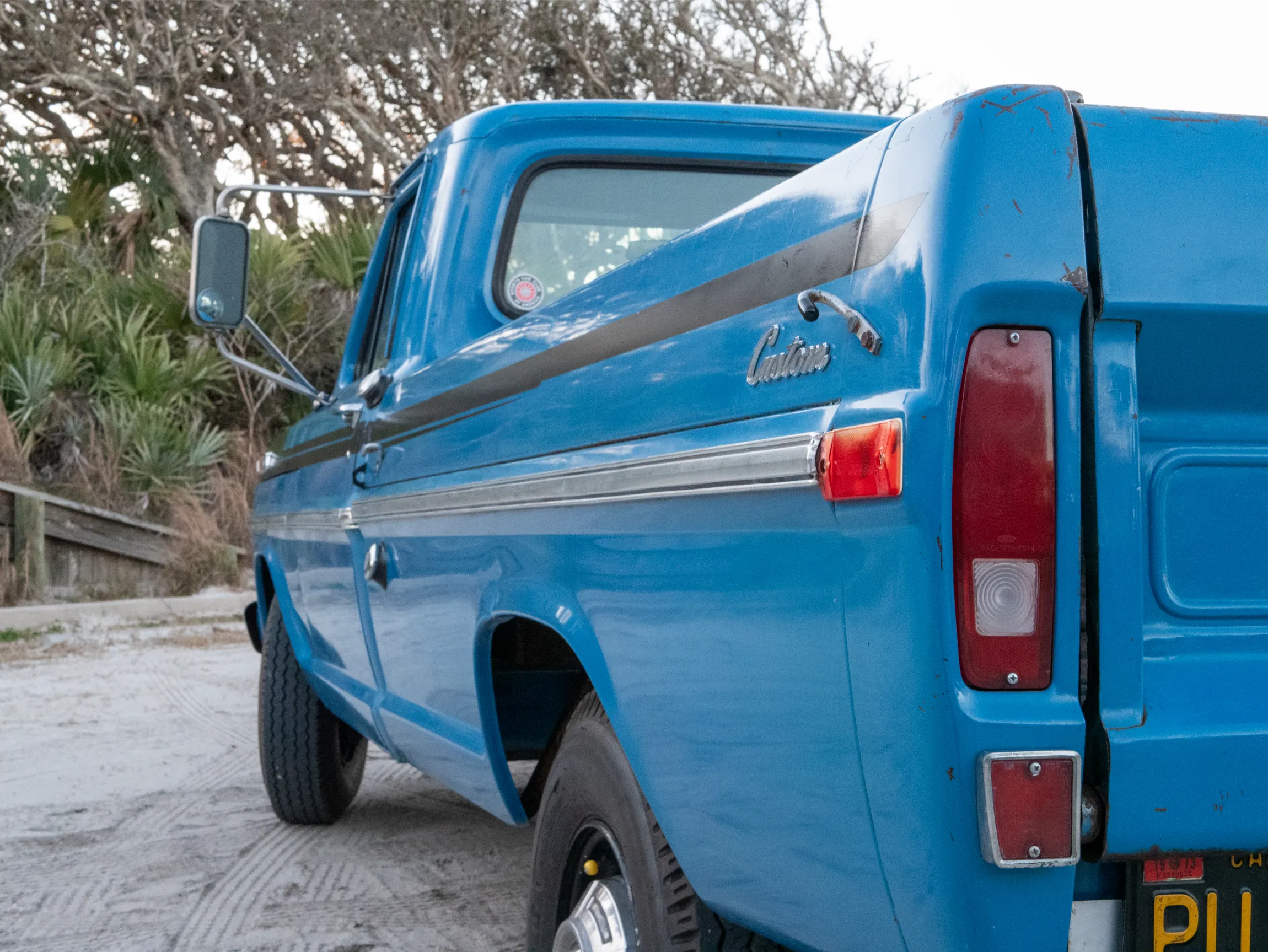 1972-Ford-F-250-for-sale-brown-co-motorcars-35