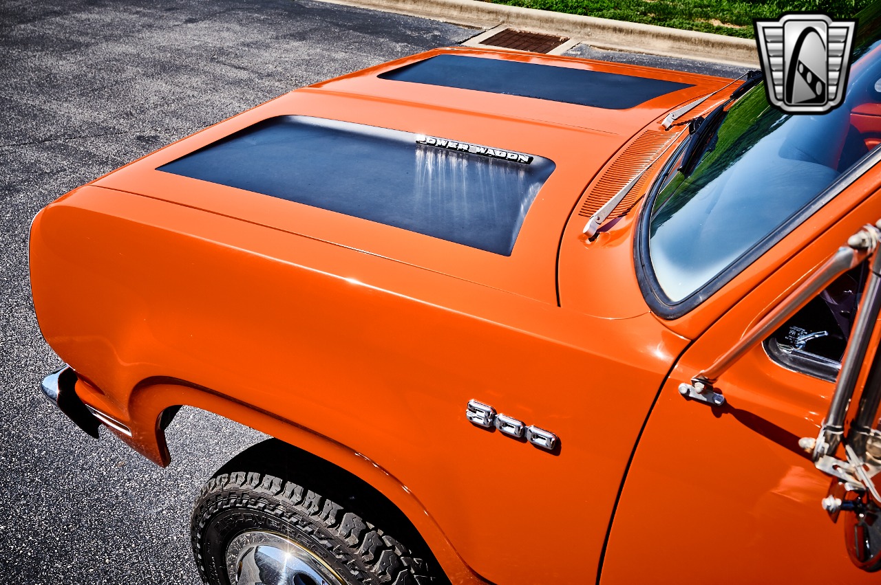 1973-dodge-power-wagon-for-sale-20