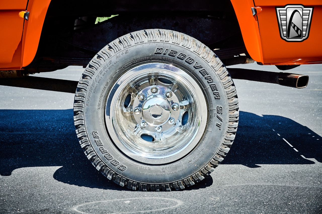 1973-dodge-power-wagon-for-sale-49