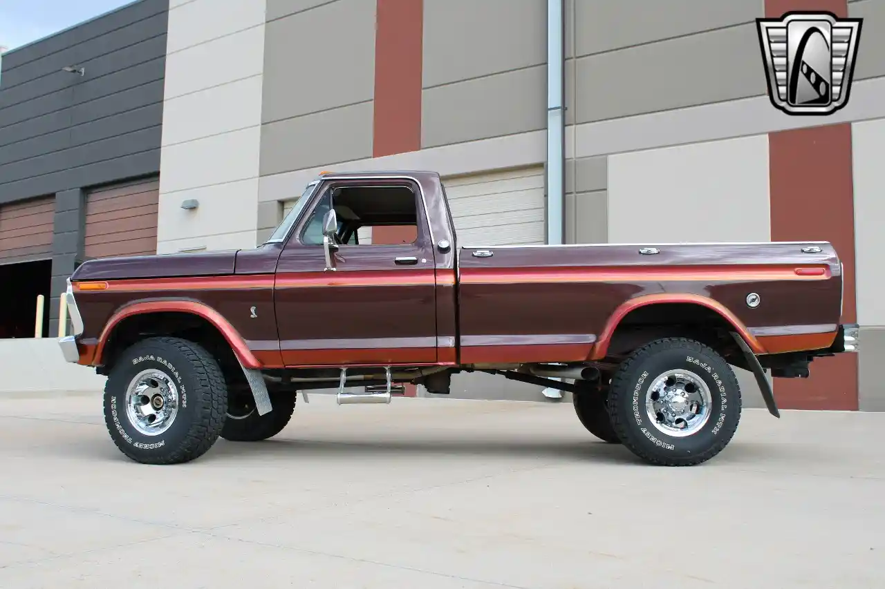 1975-ford-f250-highboy-for-sale-03