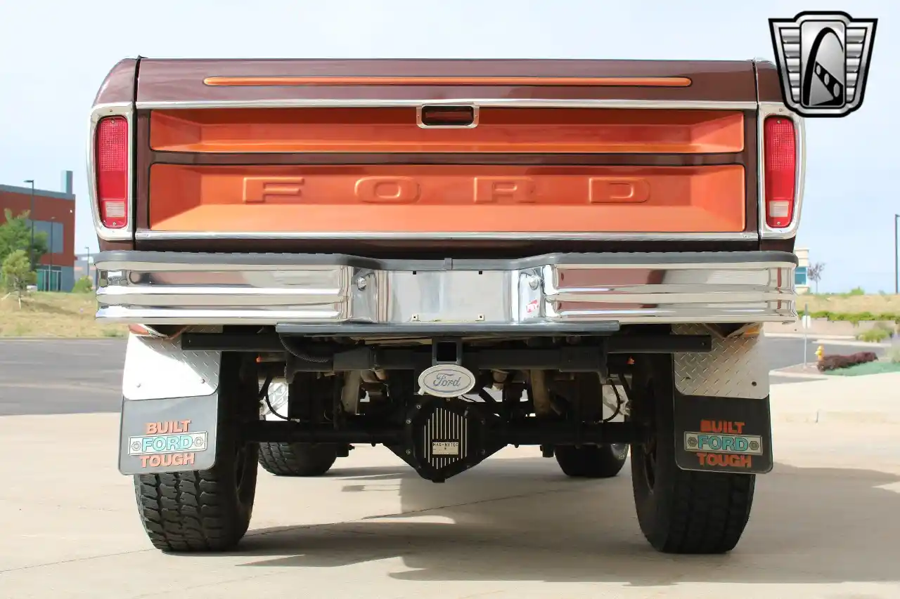 1975-ford-f250-highboy-for-sale-07