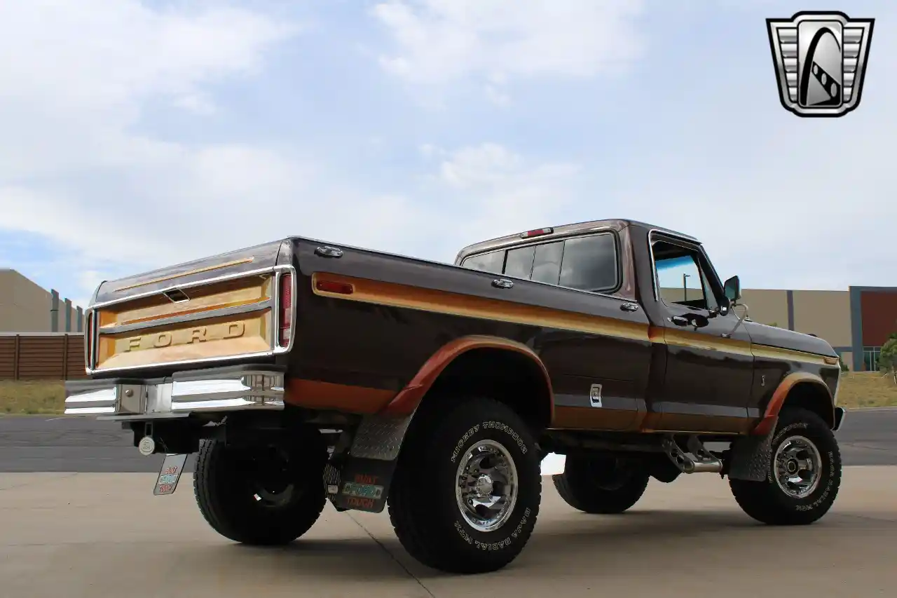 1975-ford-f250-highboy-for-sale-09