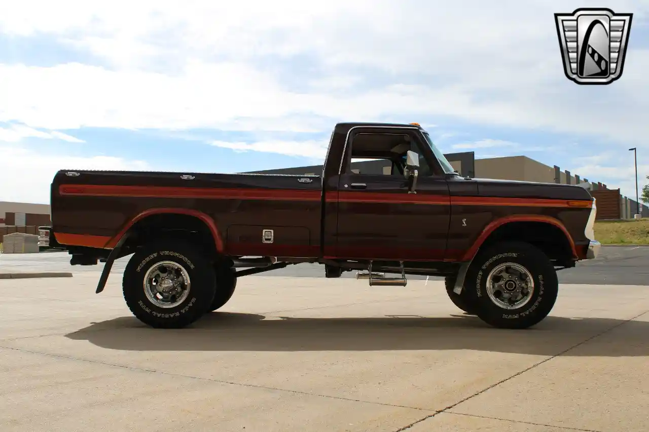 1975-ford-f250-highboy-for-sale-10