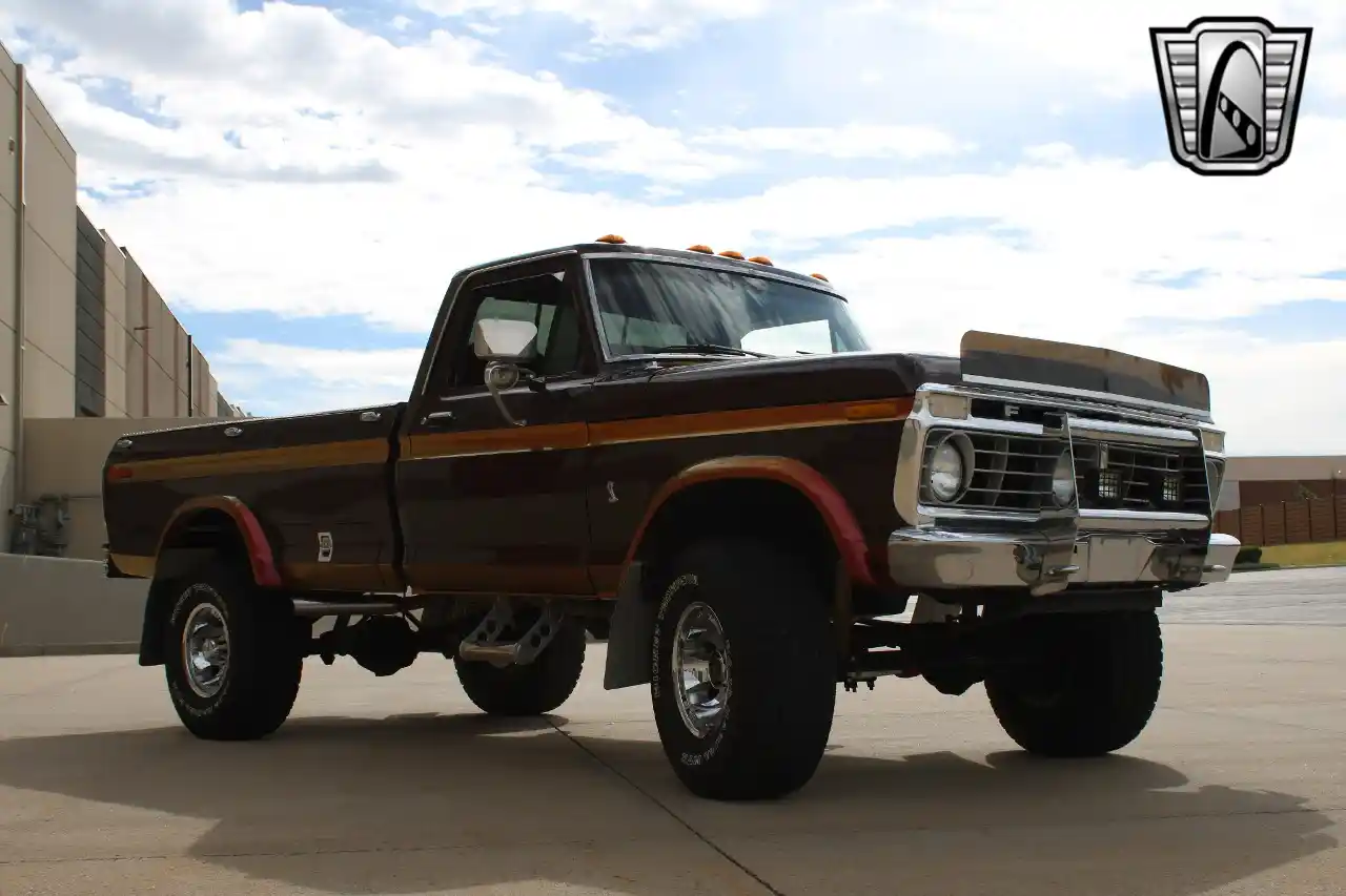 1975-ford-f250-highboy-for-sale-12