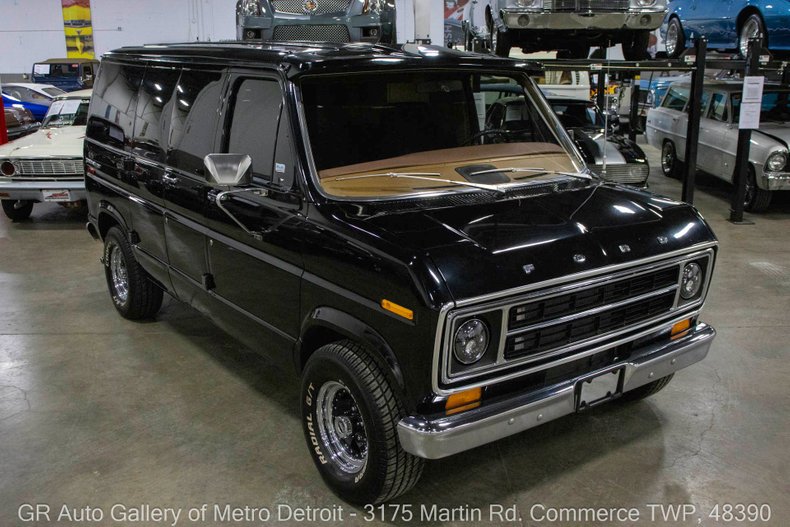 1977-ford-e100-econoline