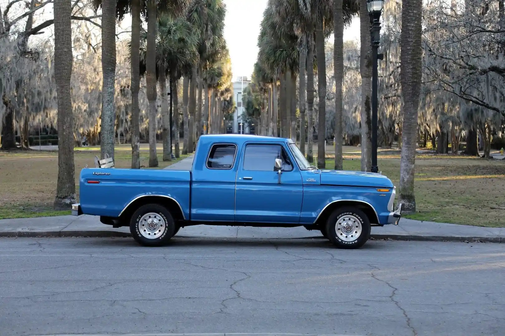 1977-ford-f150-for-sale-01